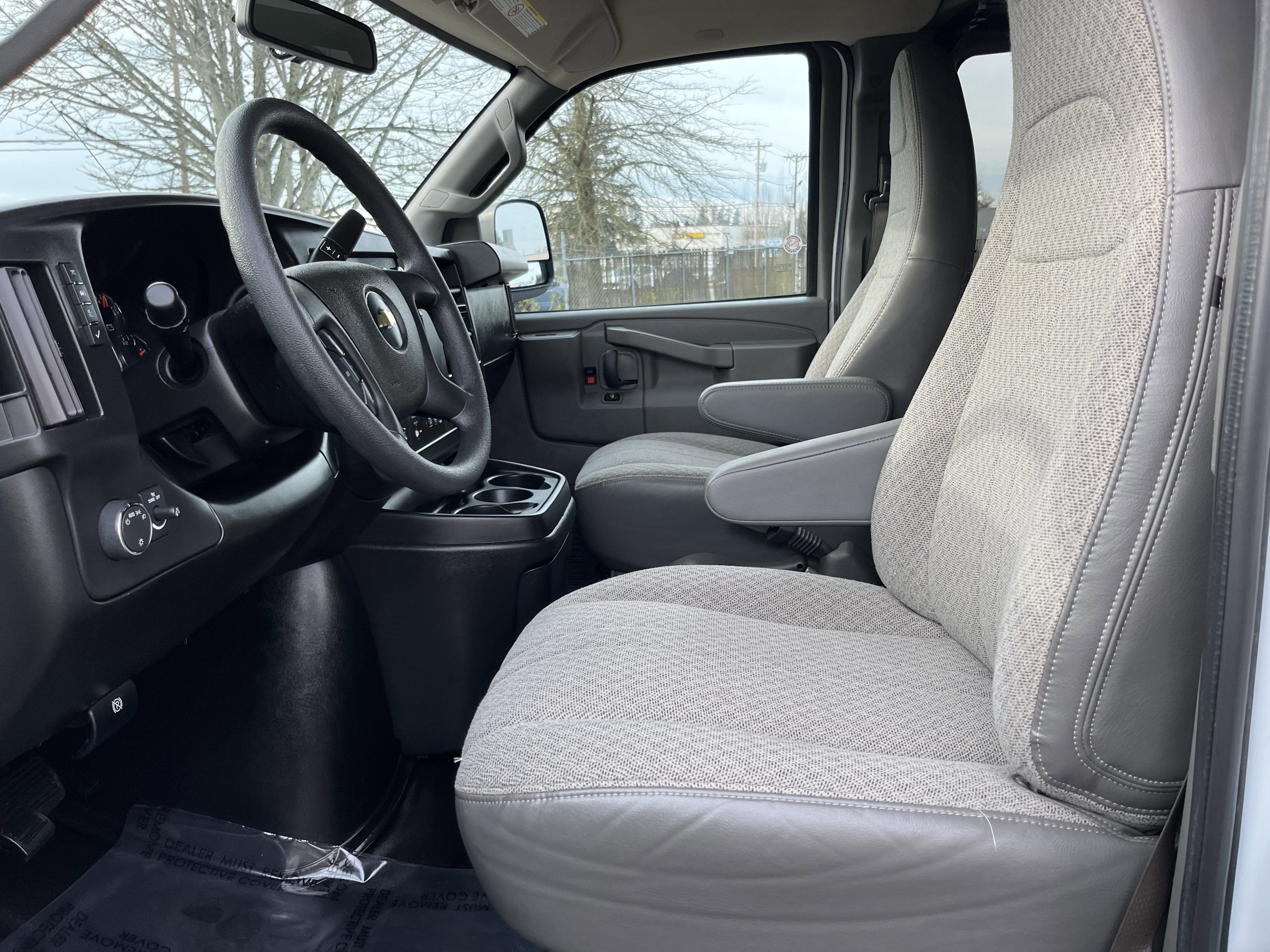 2023 Chevrolet Express Passenger LS