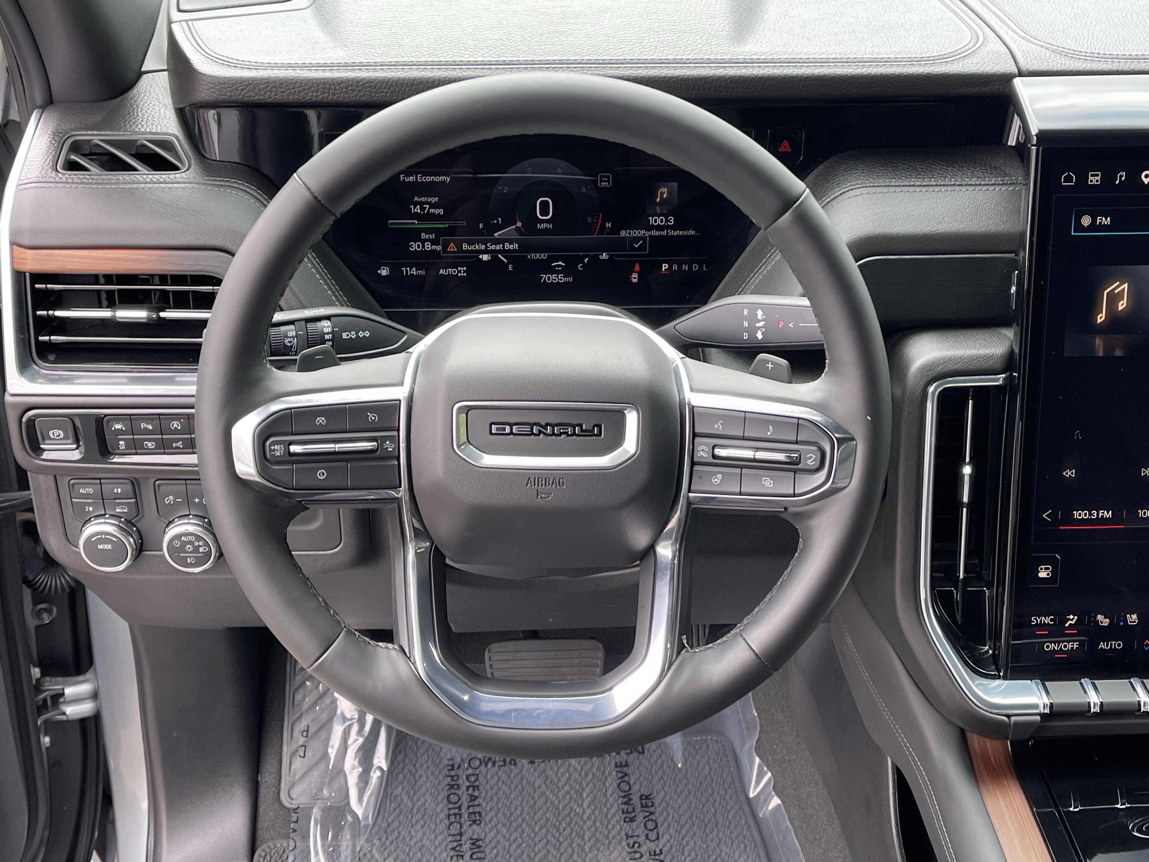 2025 GMC Yukon XL Denali