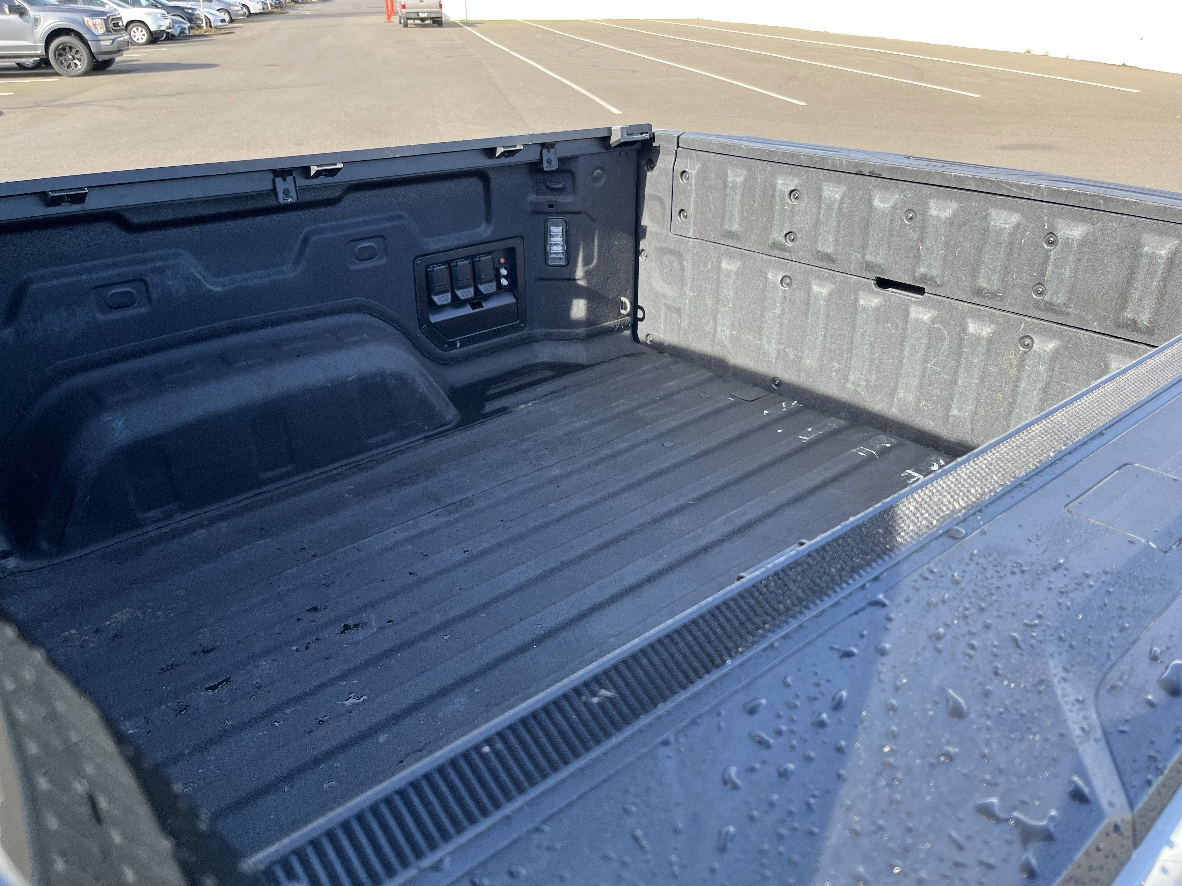 2024 GMC Sierra EV Denali Edition 1