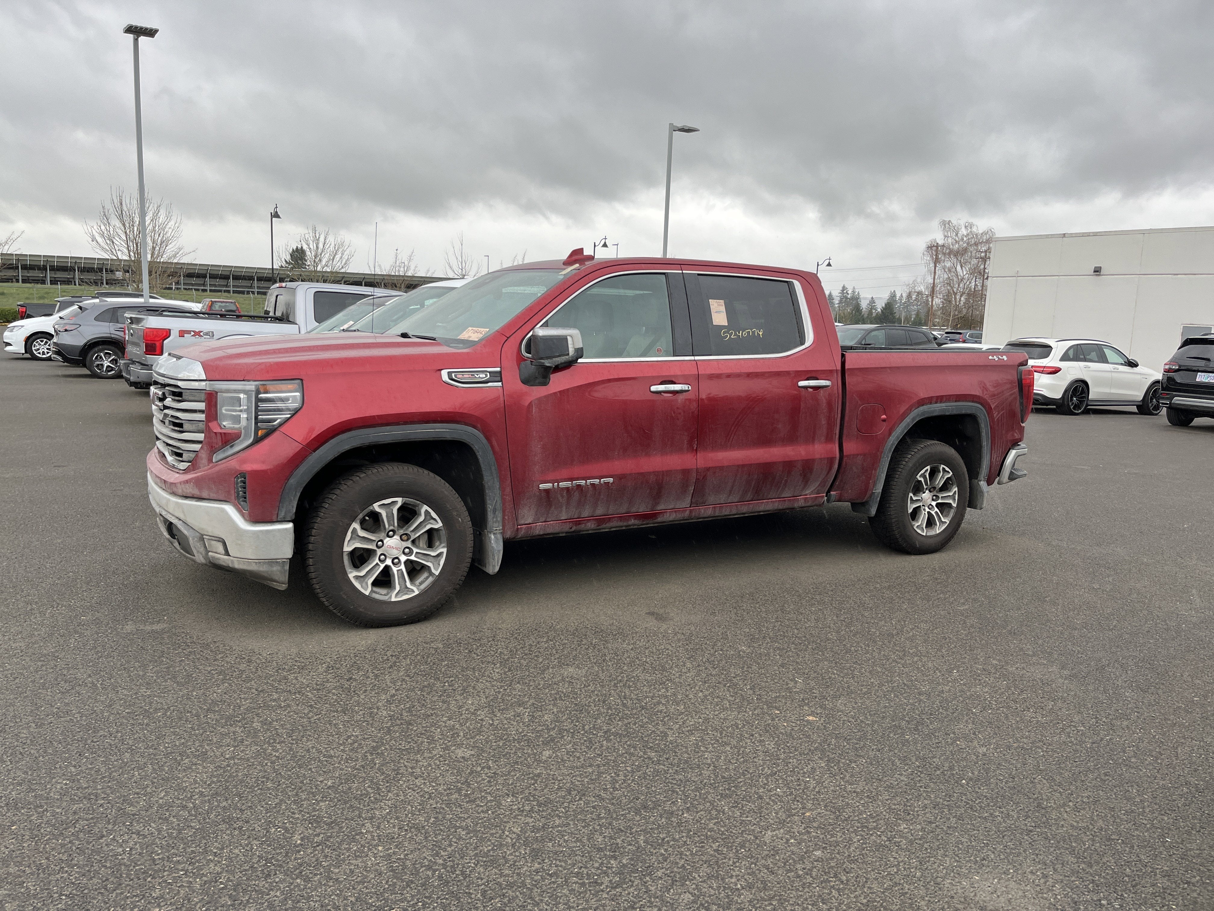 2022 GMC Sierra 1500 SLT