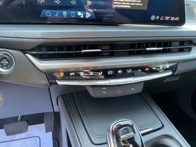 2024 Cadillac XT4 AWD Premium Luxury