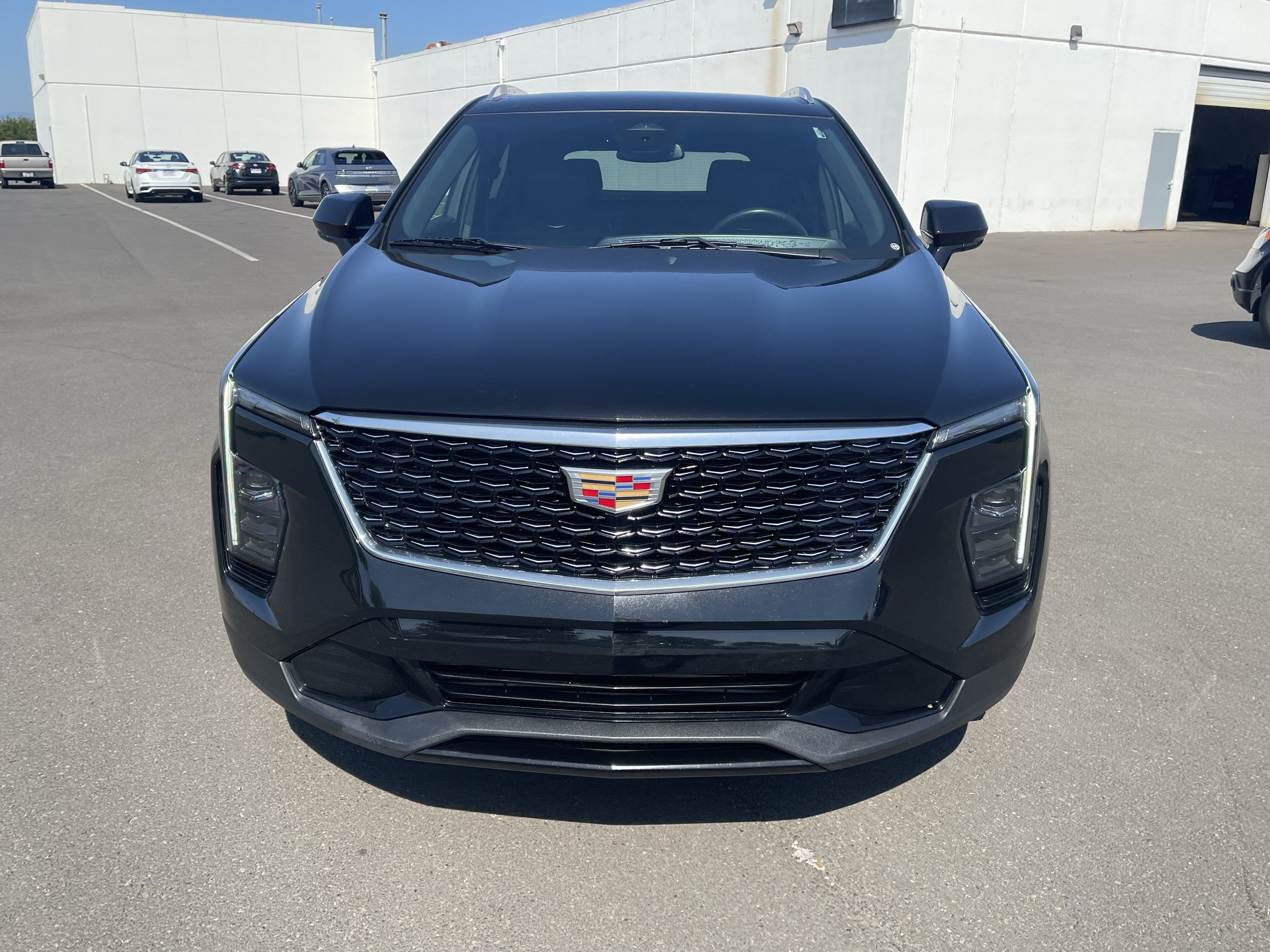 2024 Cadillac XT4 AWD Premium Luxury