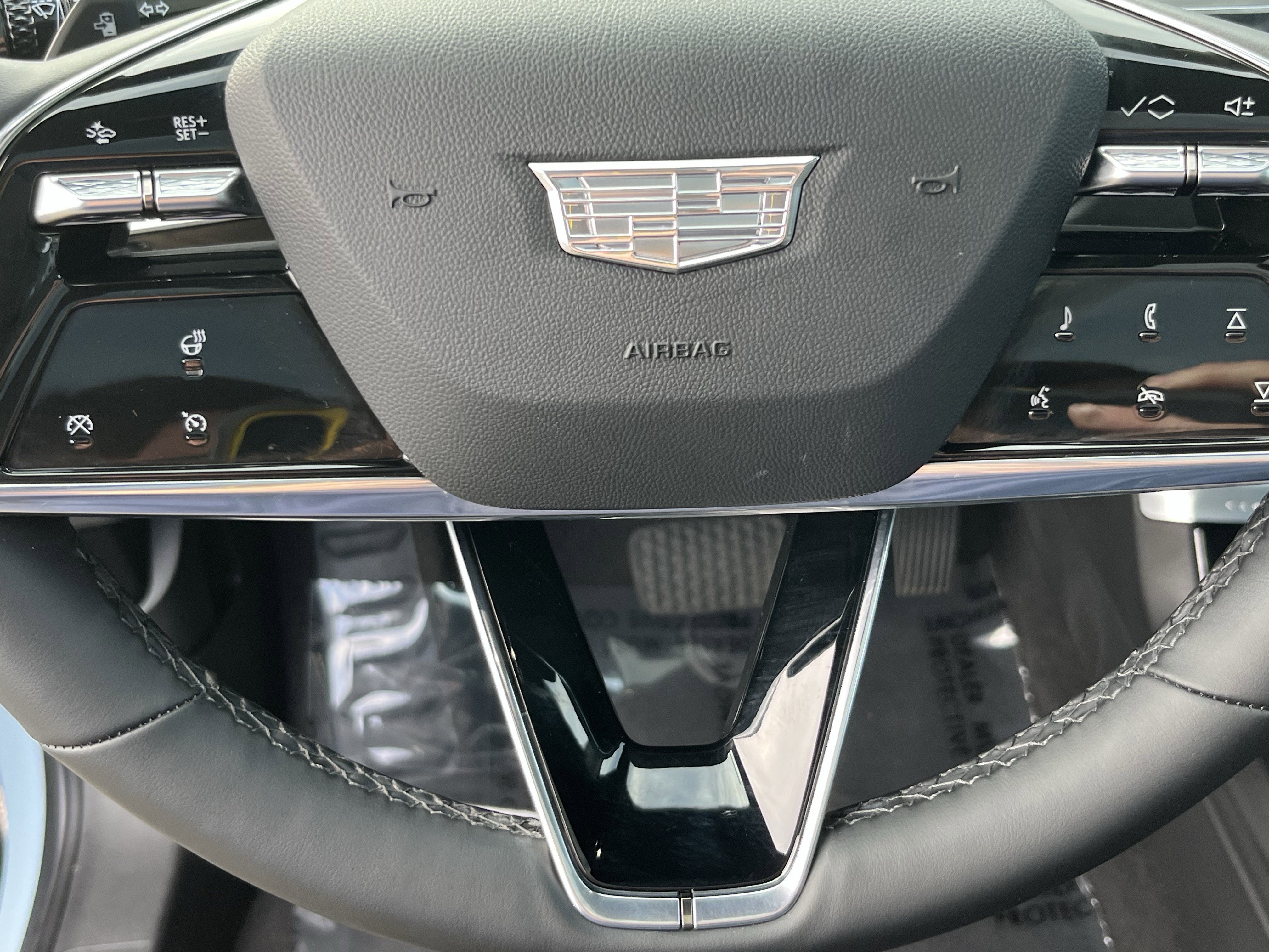 2024 Cadillac LYRIQ Luxury