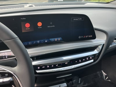 2024 Cadillac LYRIQ Luxury