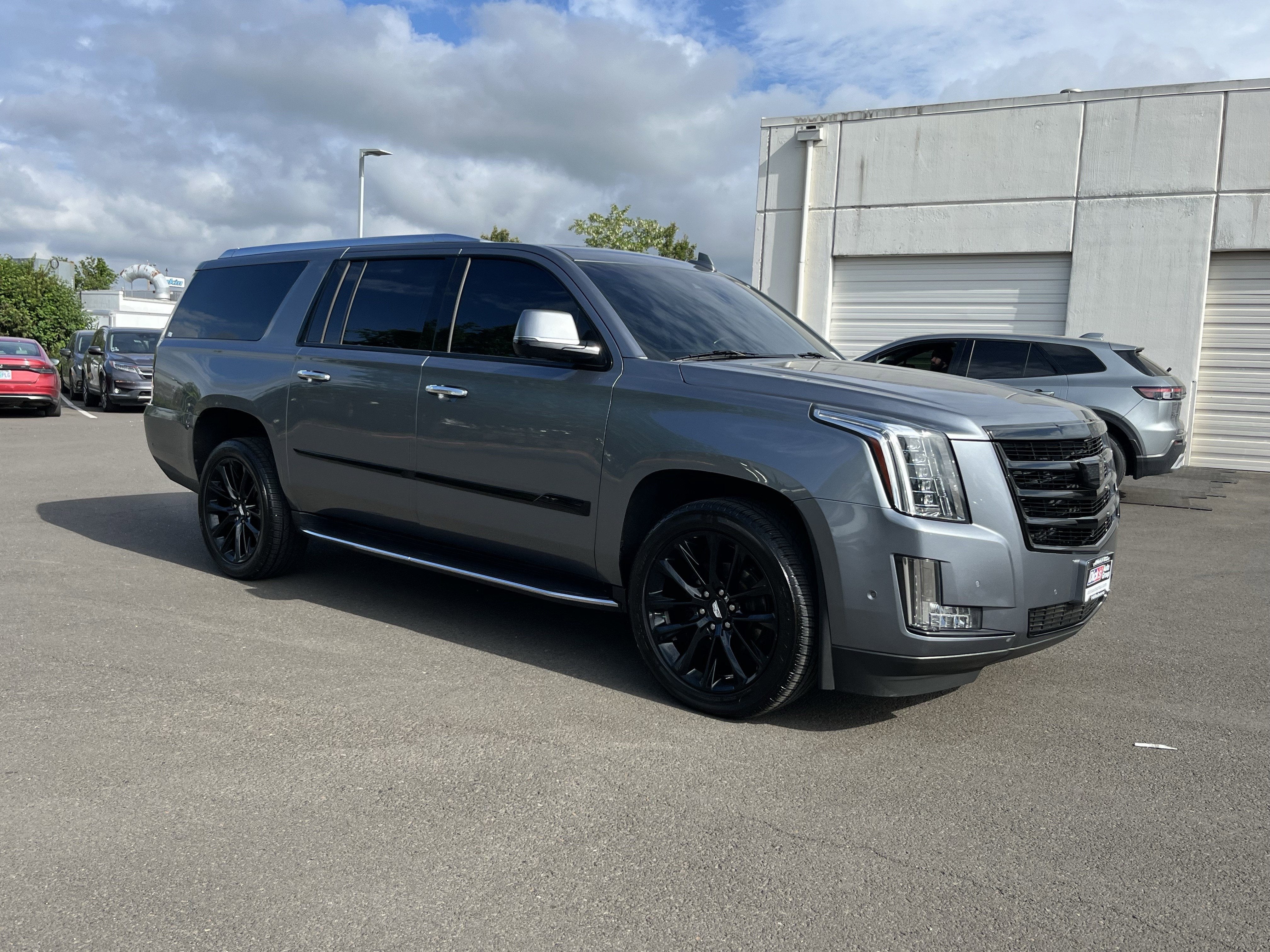 2020 Cadillac Escalade ESV Luxury