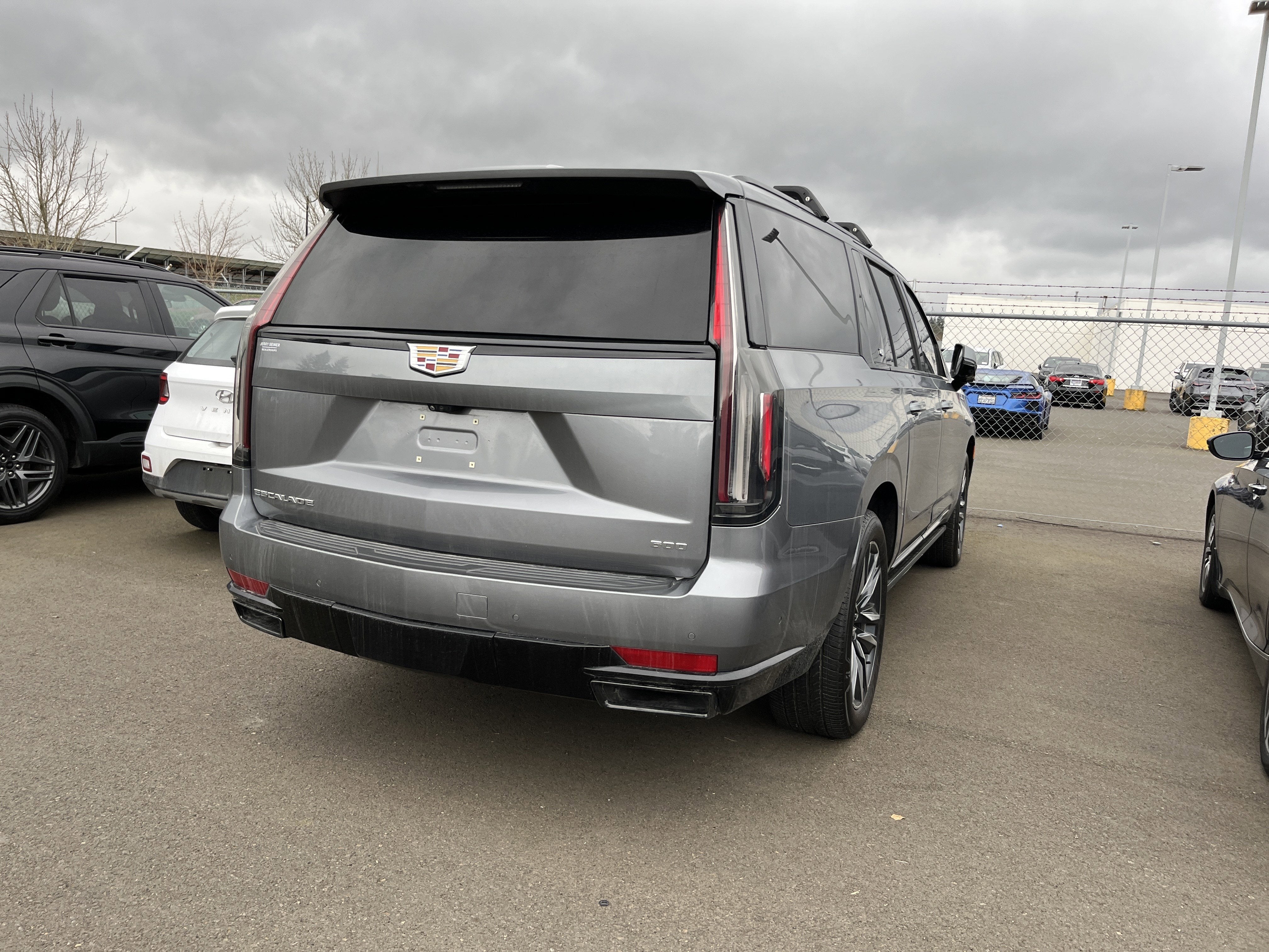 2021 Cadillac Escalade ESV Sport