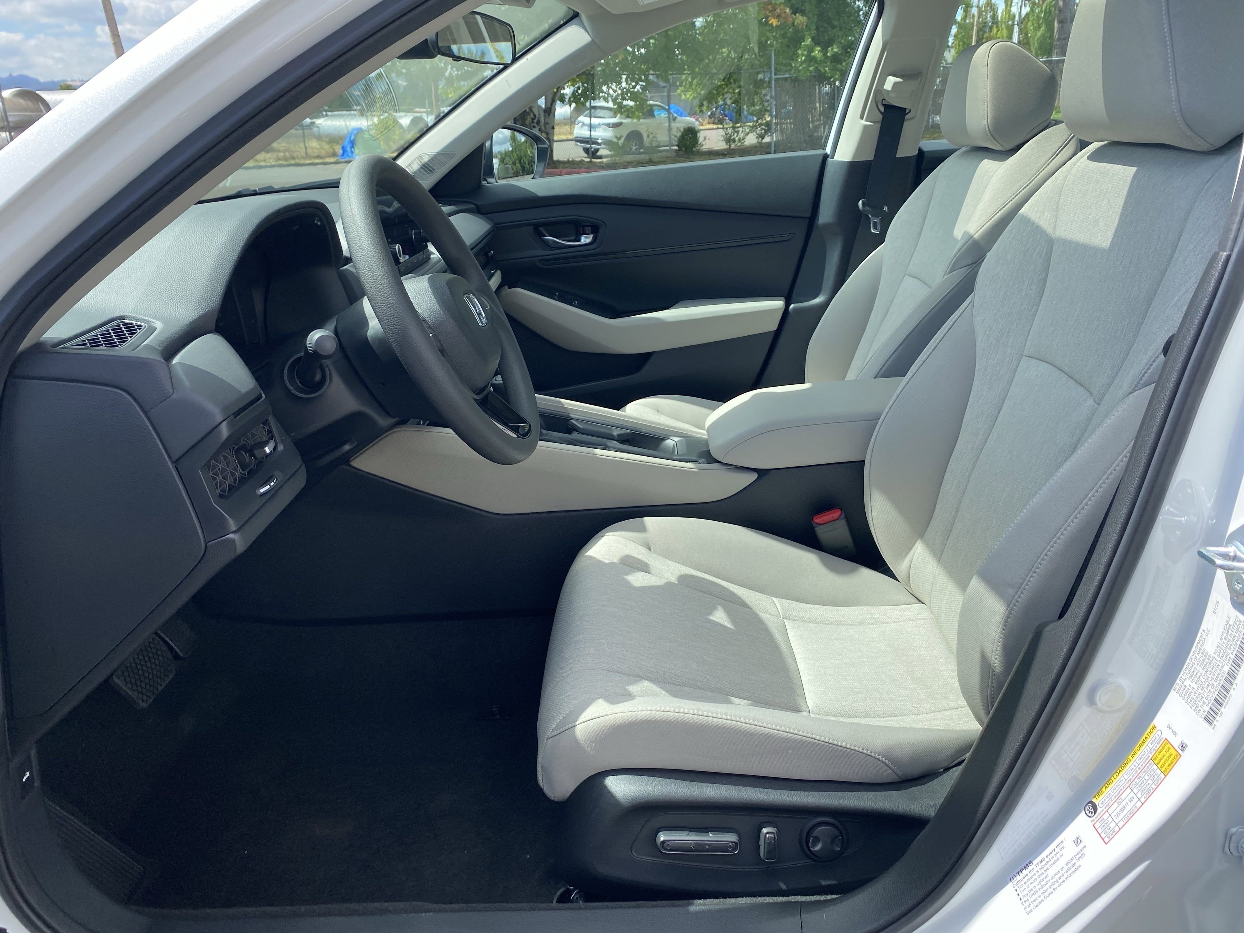 2025 Honda Accord Sedan SE