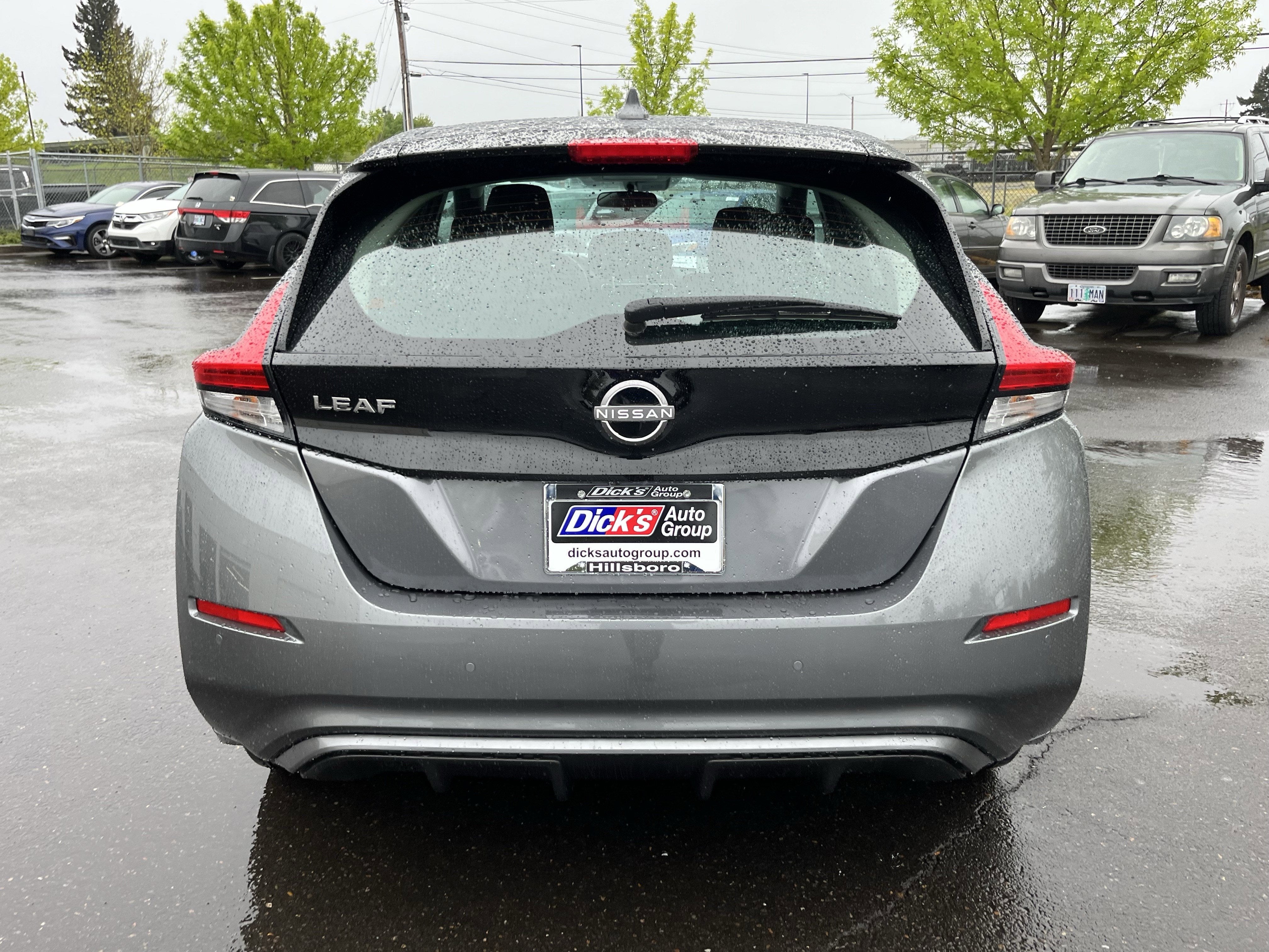 2024 Nissan LEAF S