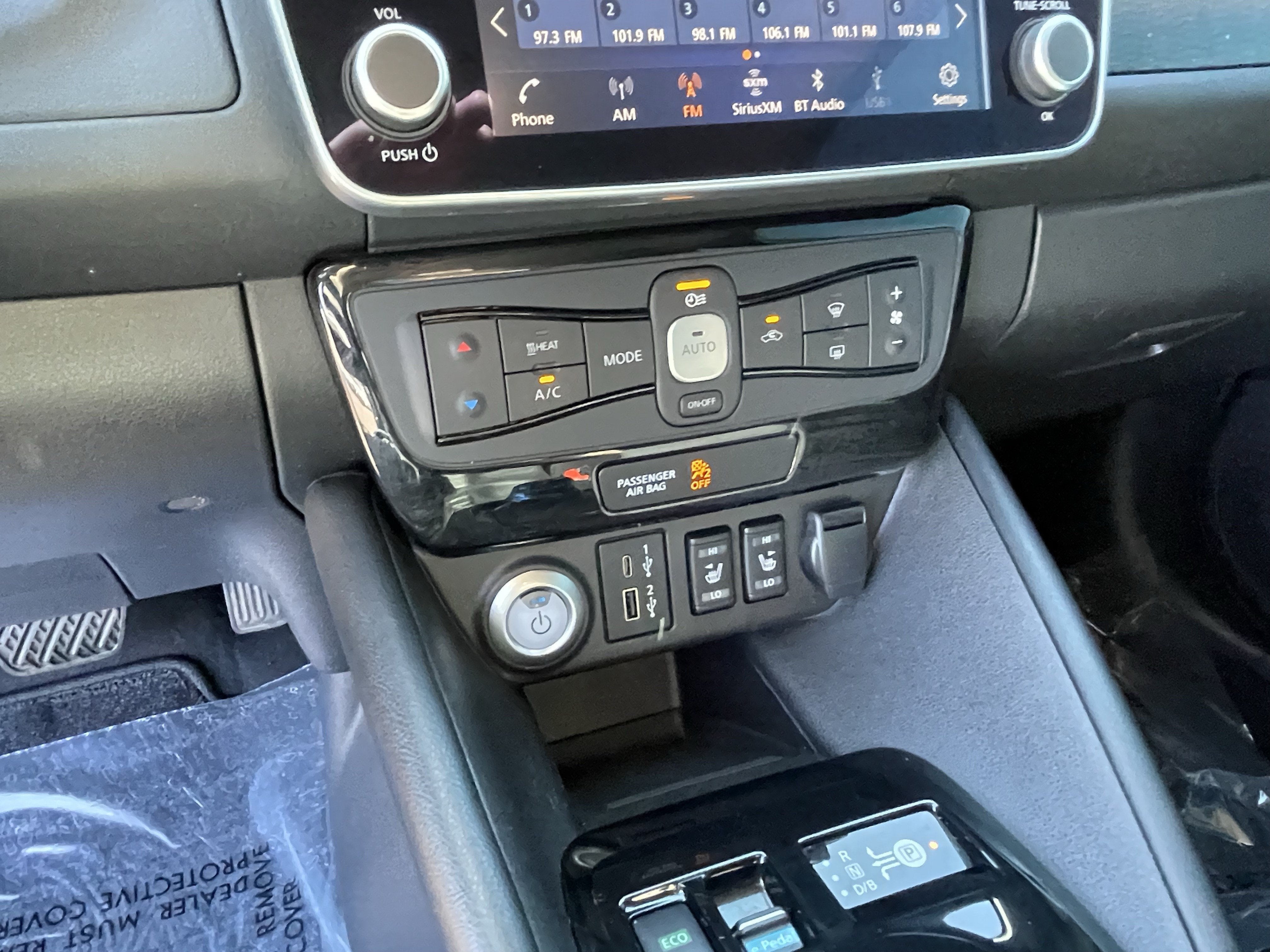 2024 Nissan LEAF SV PLUS