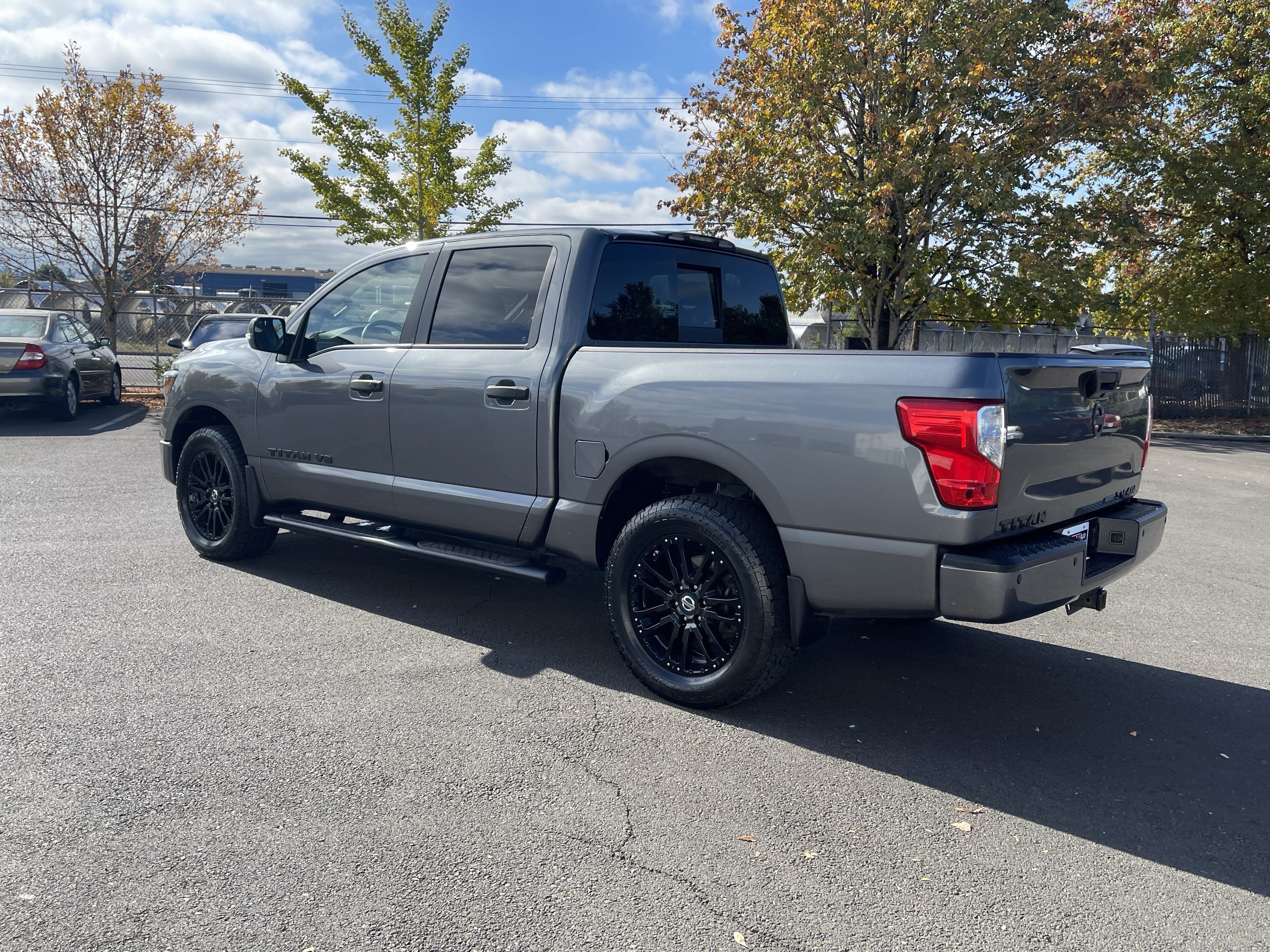 2018 Nissan Titan SV