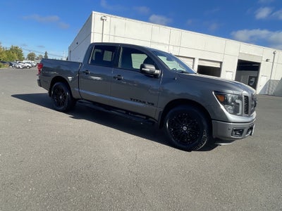 2018 Nissan Titan SV