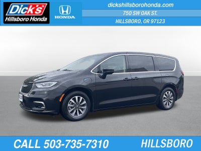 2023 Chrysler Pacifica Hybrid Touring L