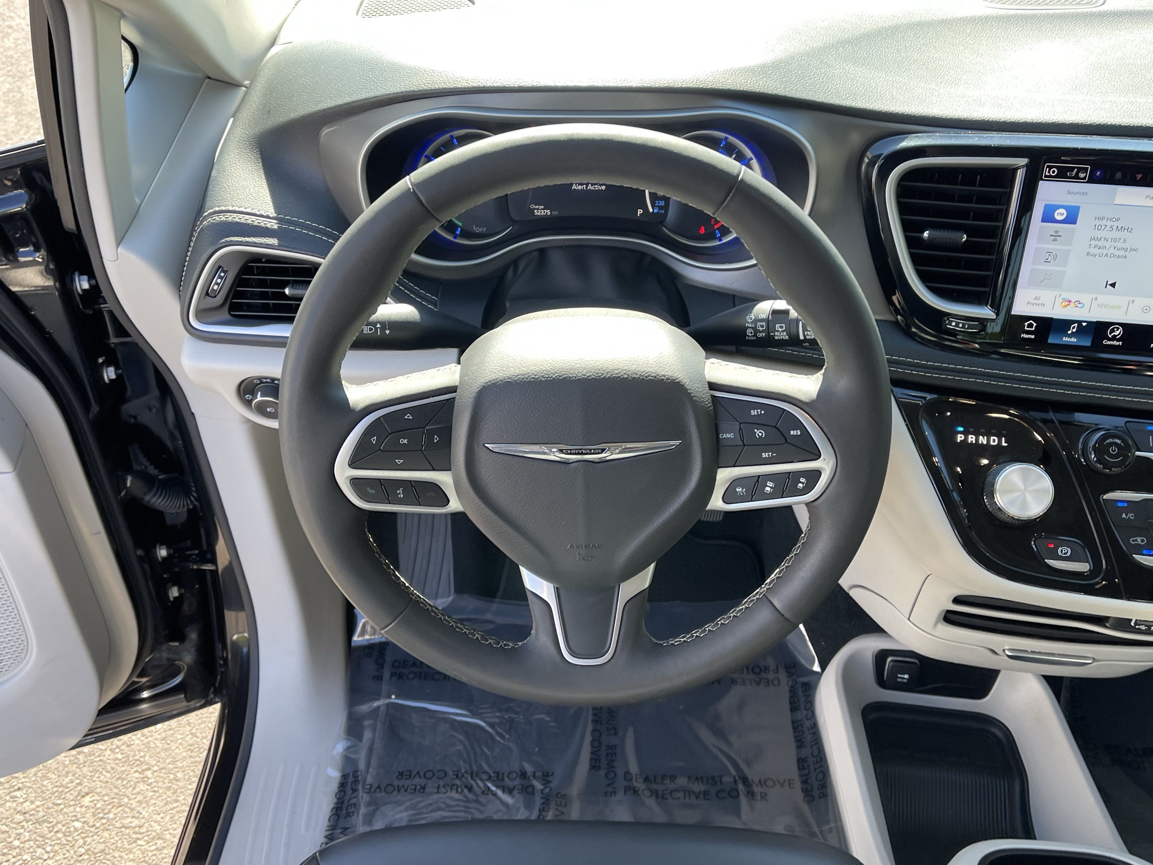 2024 Chrysler Pacifica Hybrid Select