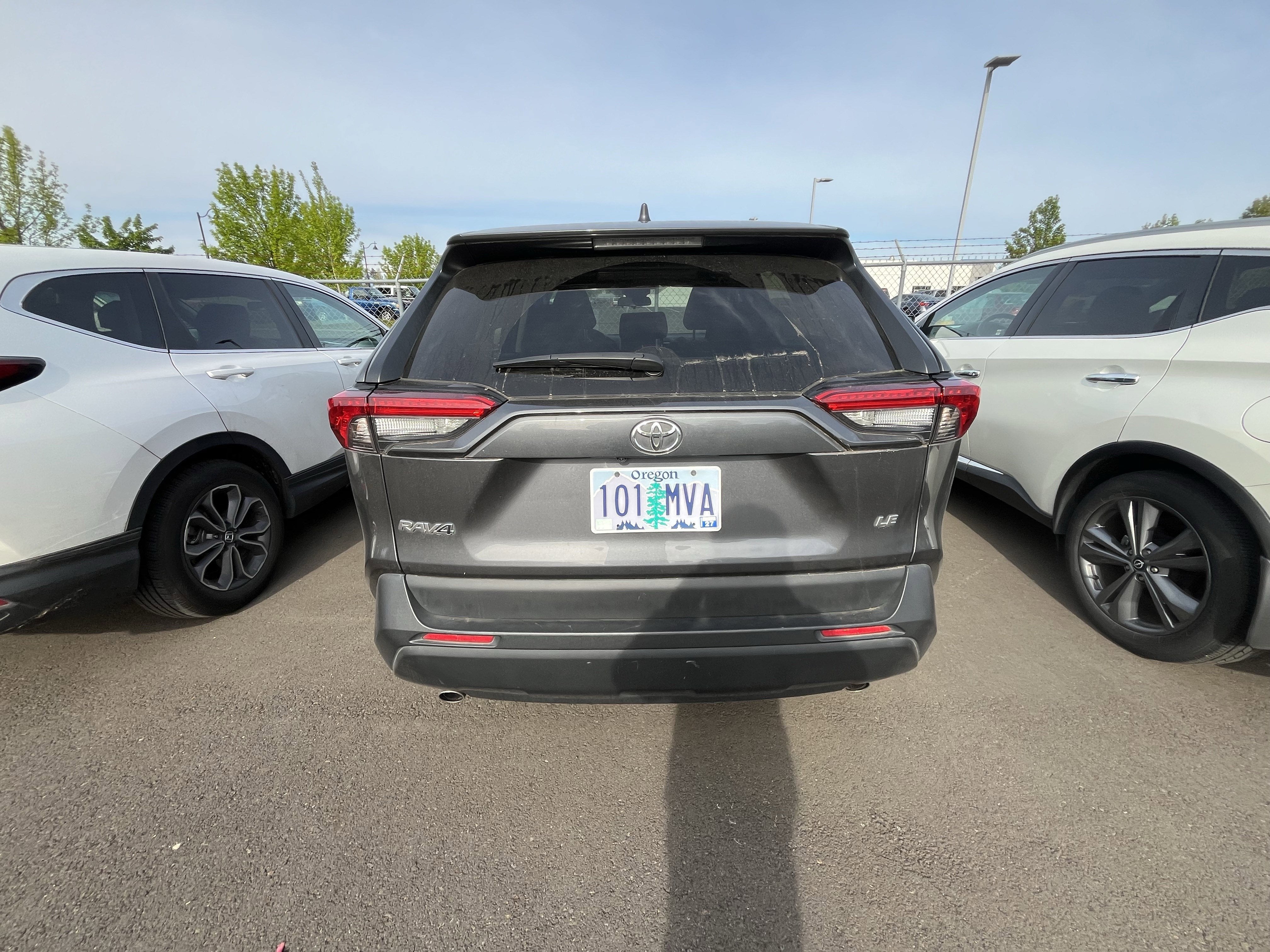 2023 Toyota RAV4 LE
