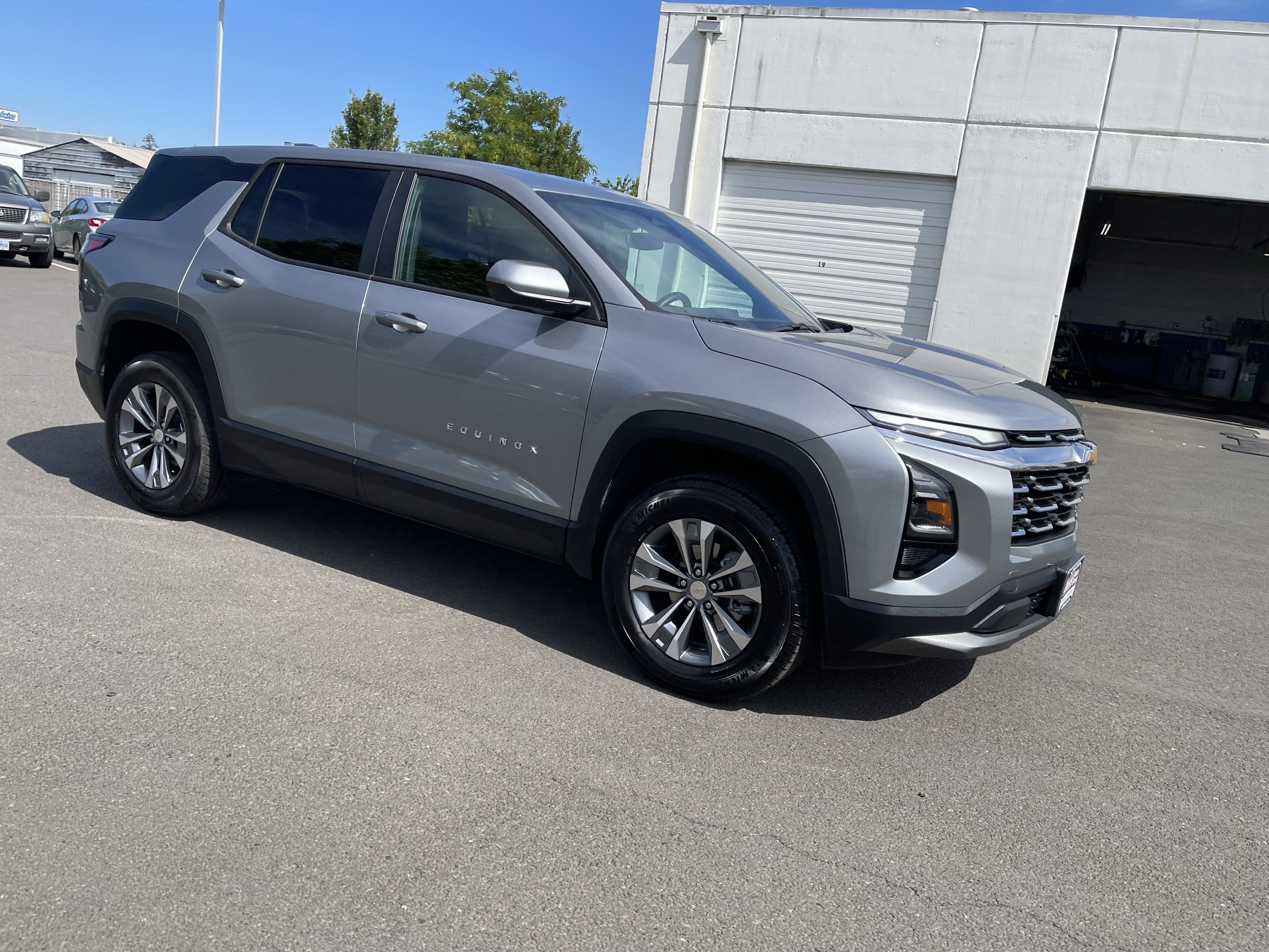 2026 Chevrolet Equinox AWD LT