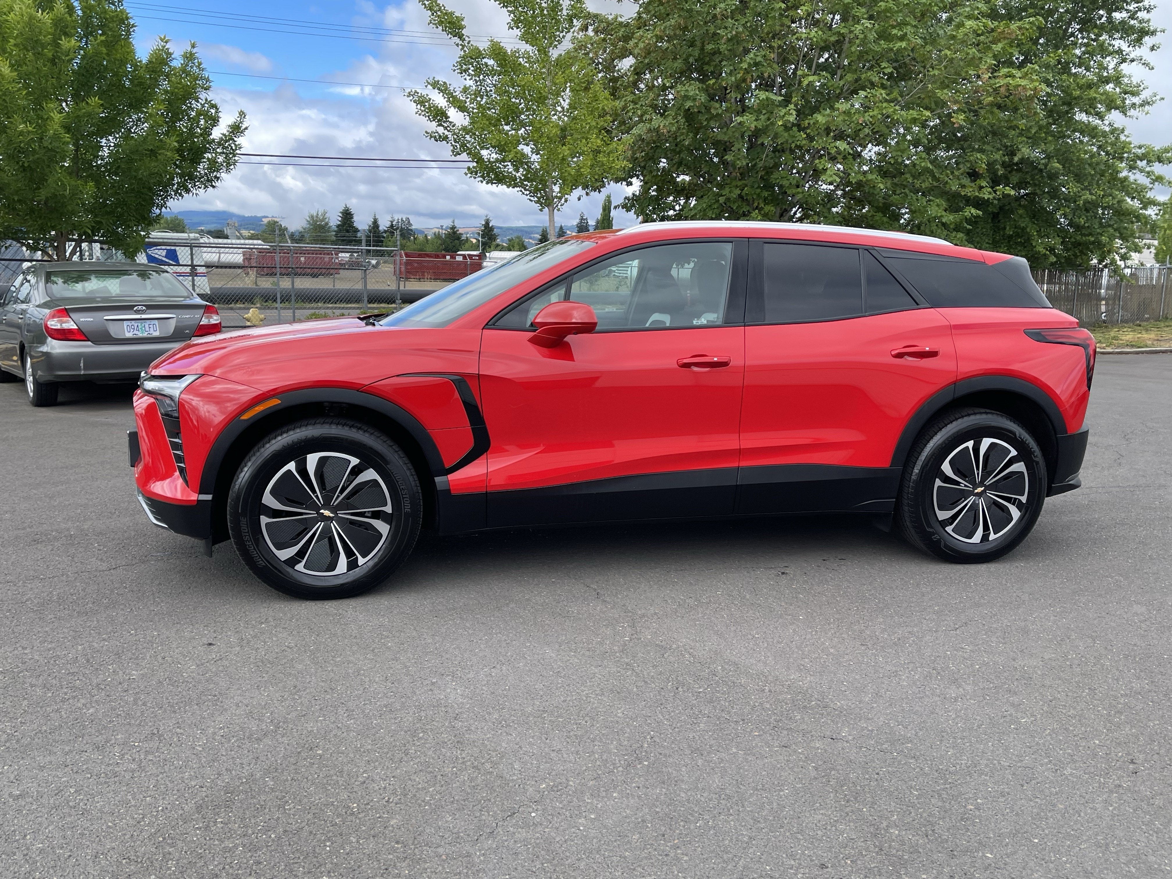 Used 2024 Chevrolet Blazer EV LT with VIN 3GNKDBRJ2RS223464 for sale in Hillsboro, OR