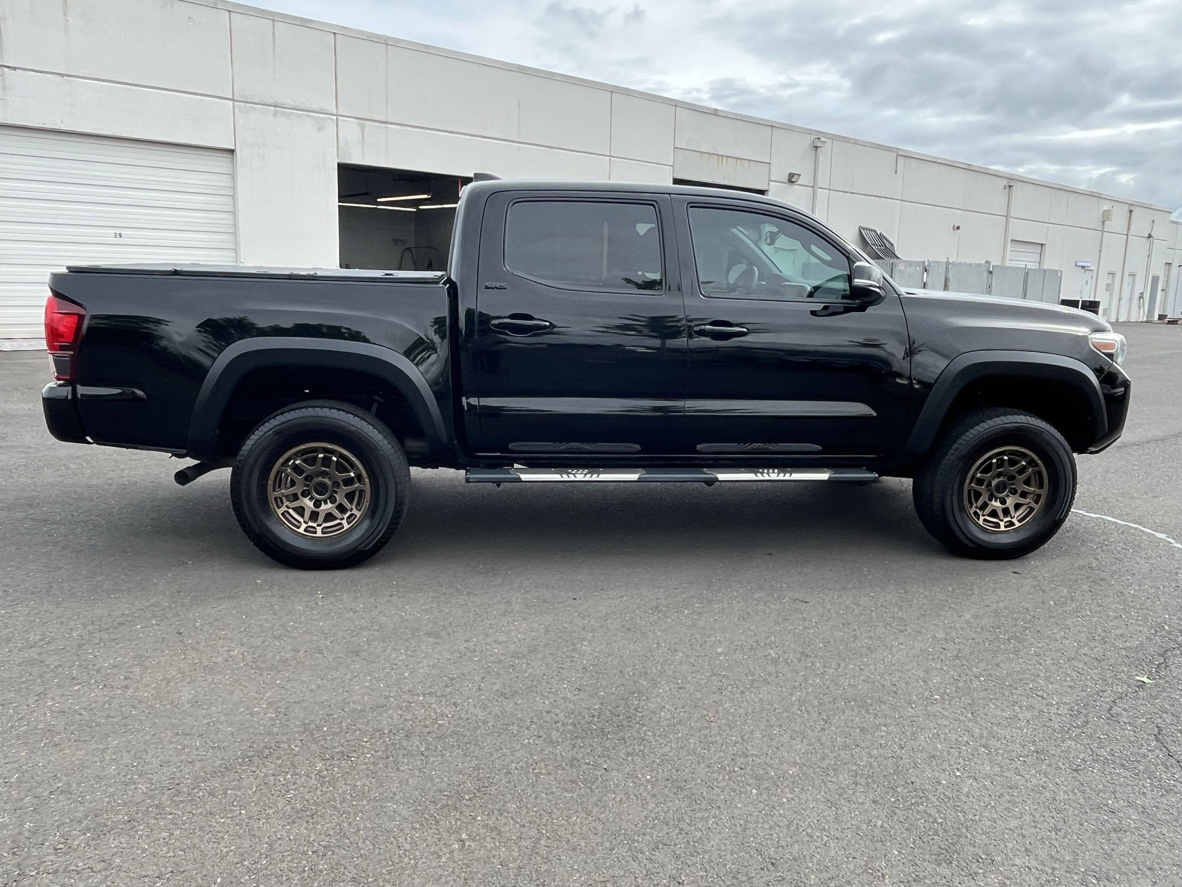 2023 Toyota Tacoma SR