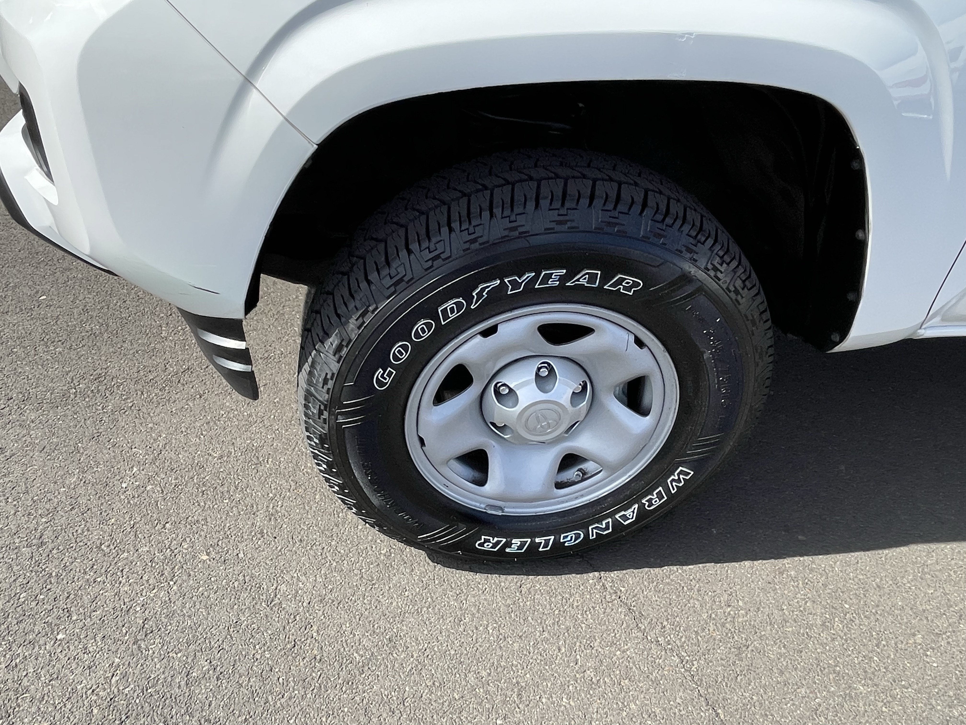 2022 Toyota Tacoma SR