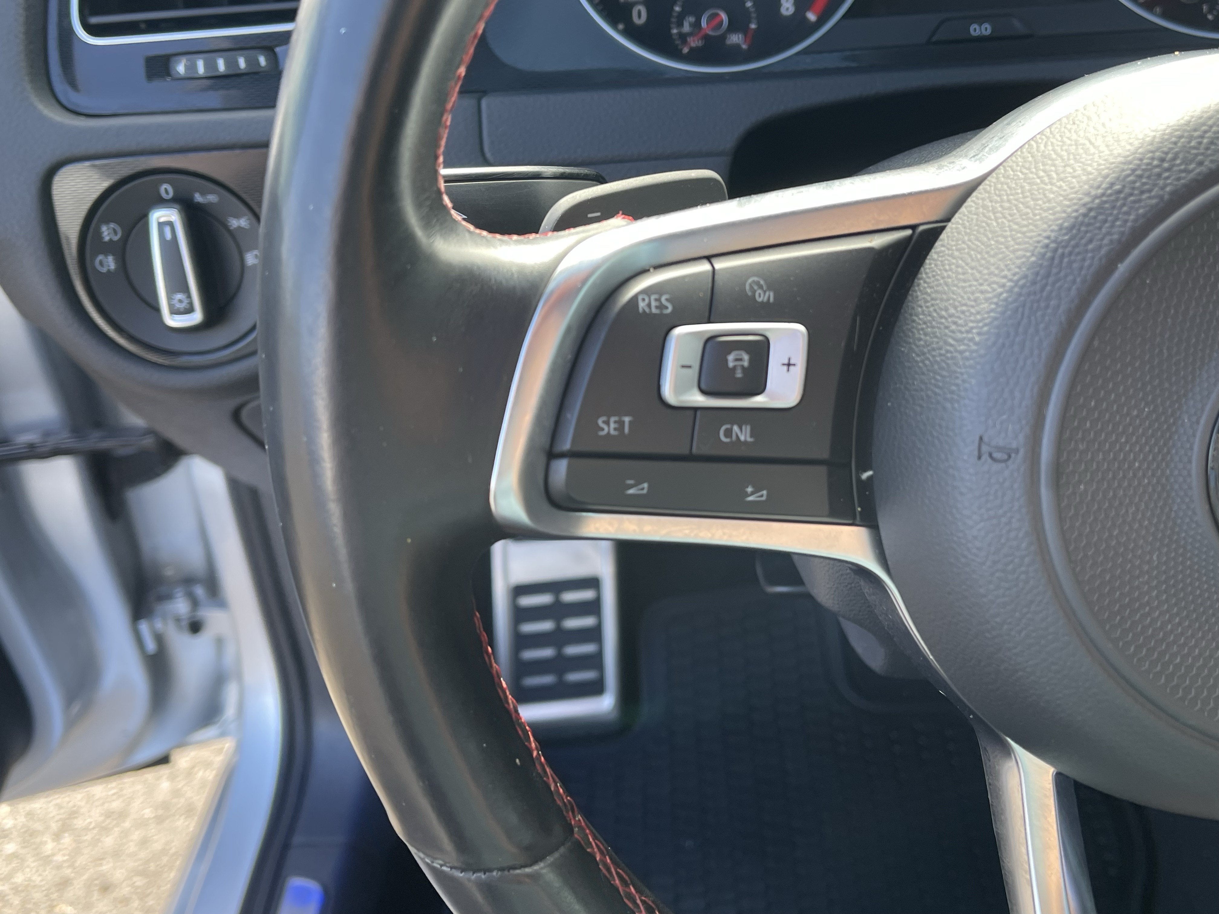 2017 Volkswagen Golf GTI S