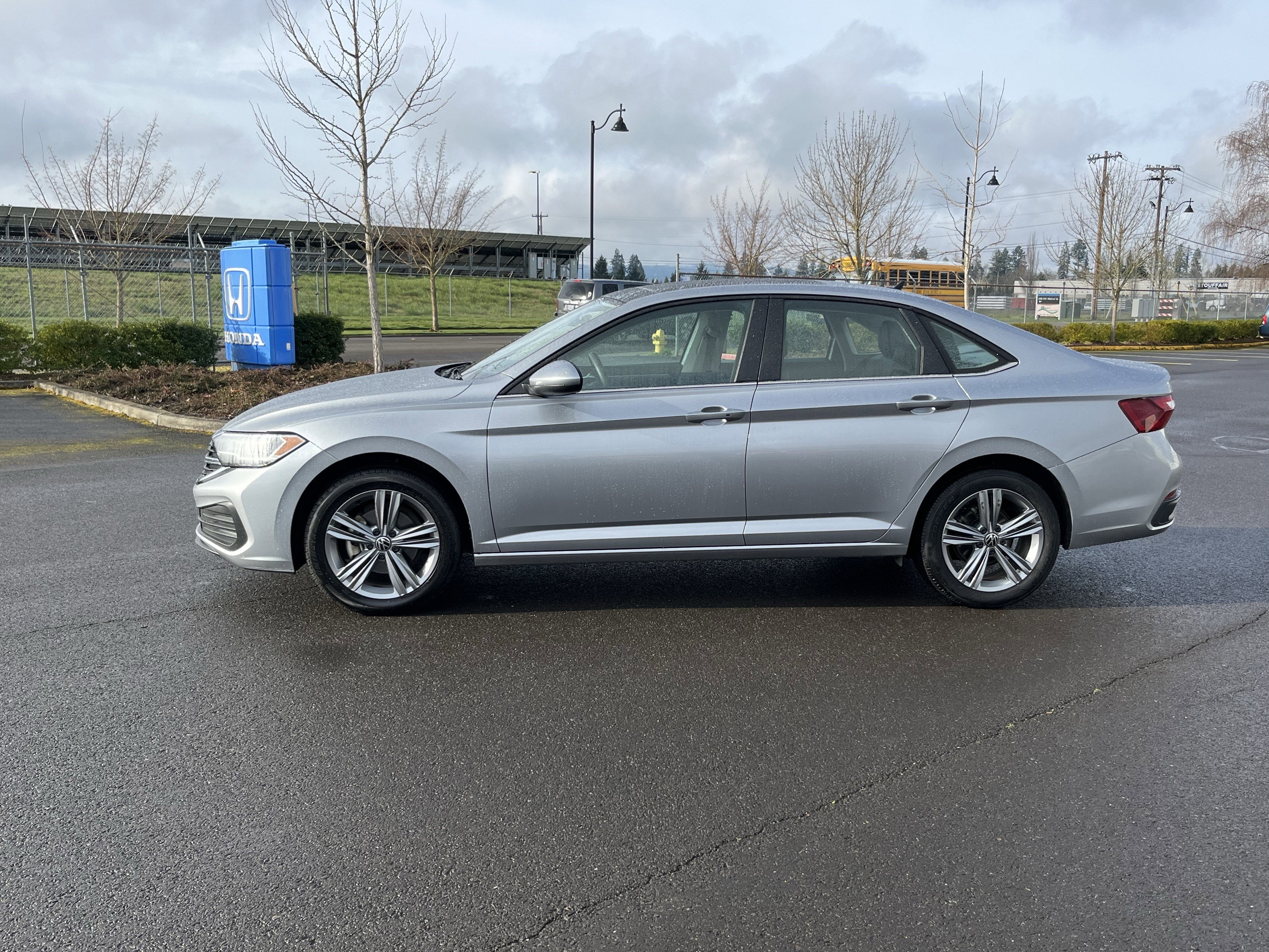 2024 Volkswagen Jetta SE