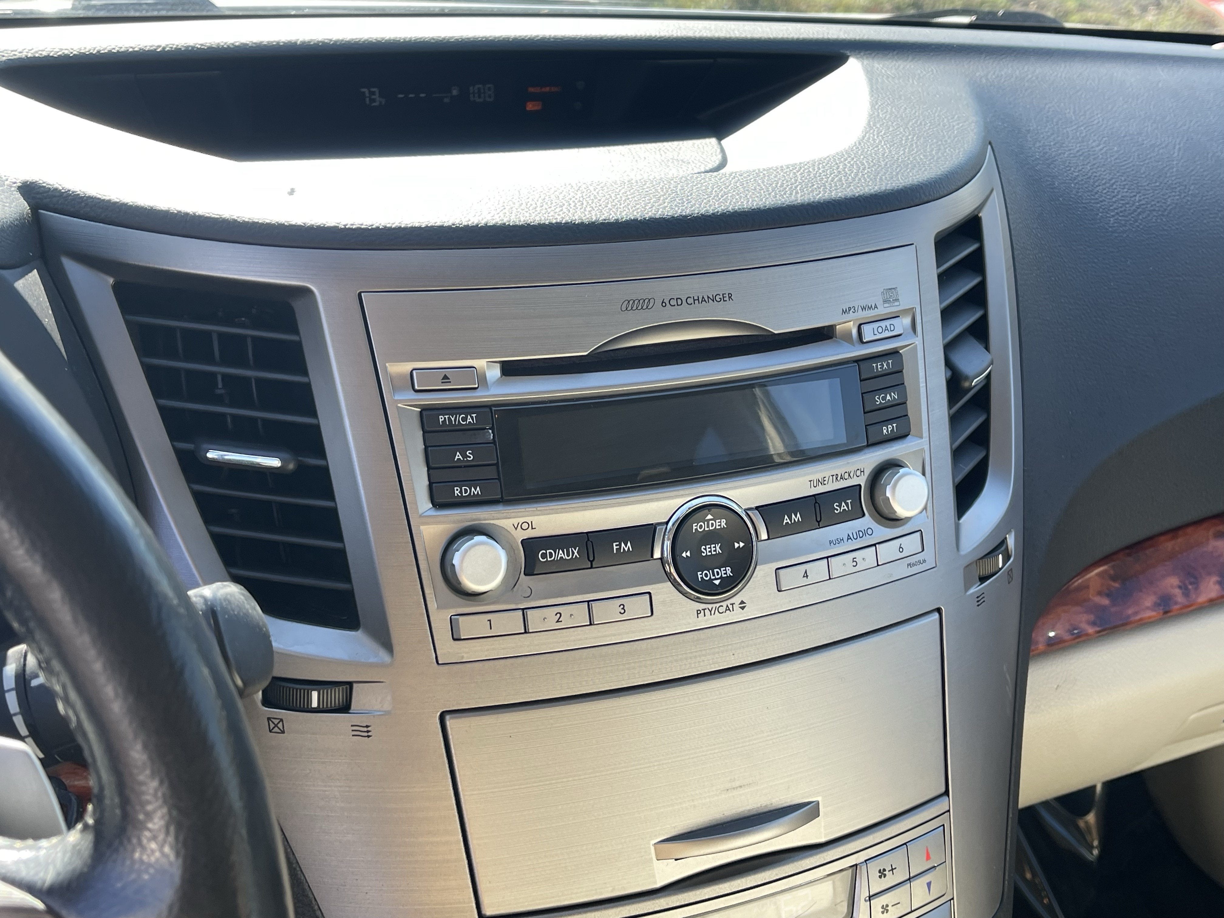 2011 Subaru Outback 3.6R Limited Pwr Moon