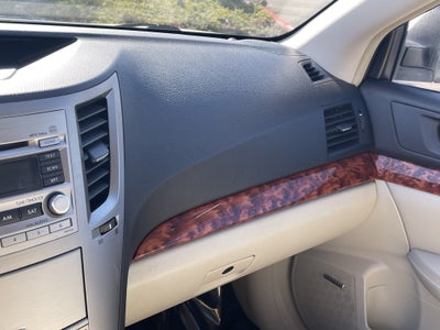 2011 Subaru Outback 3.6R Limited Pwr Moon