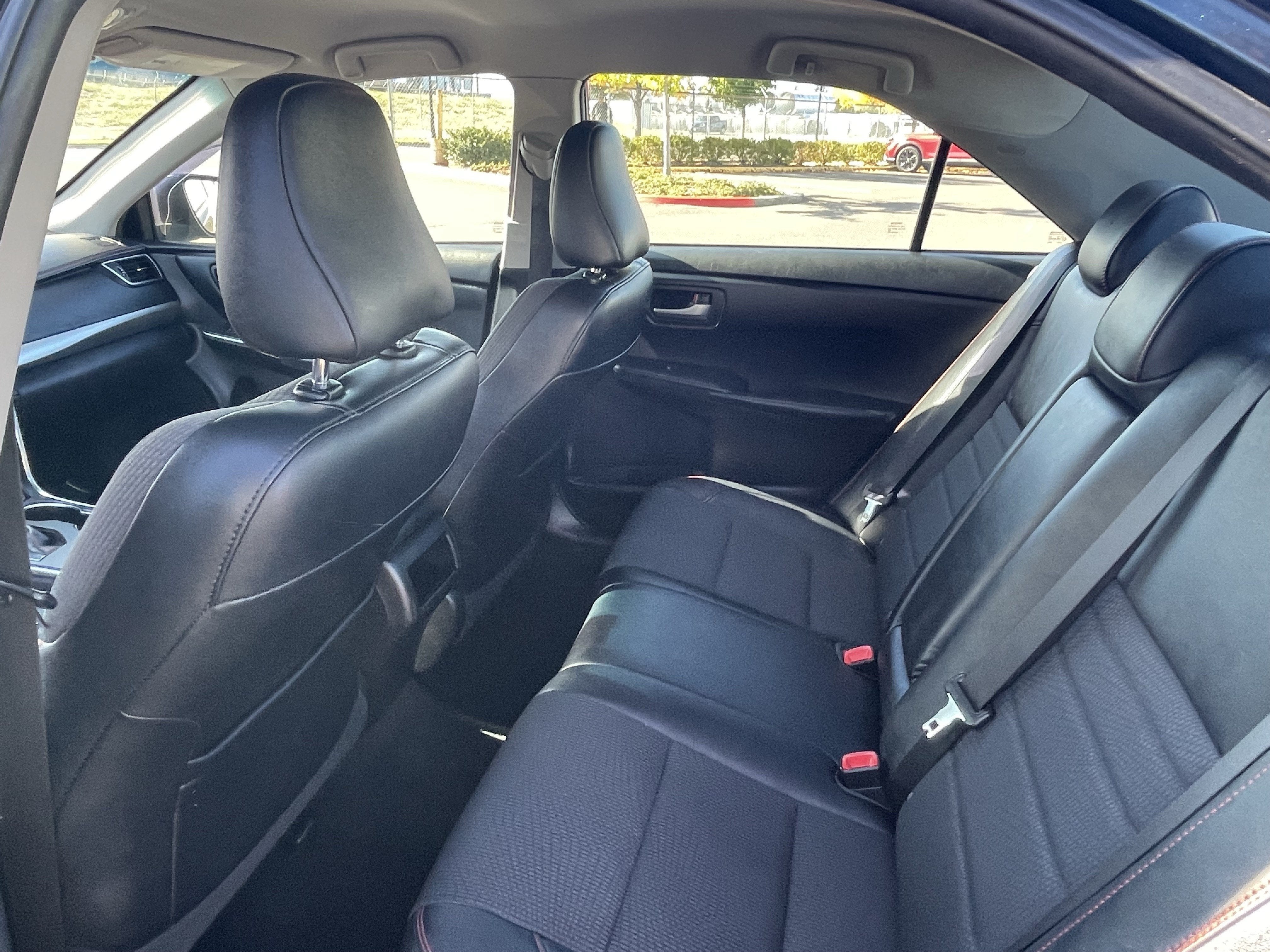 2016 Toyota Camry XLE