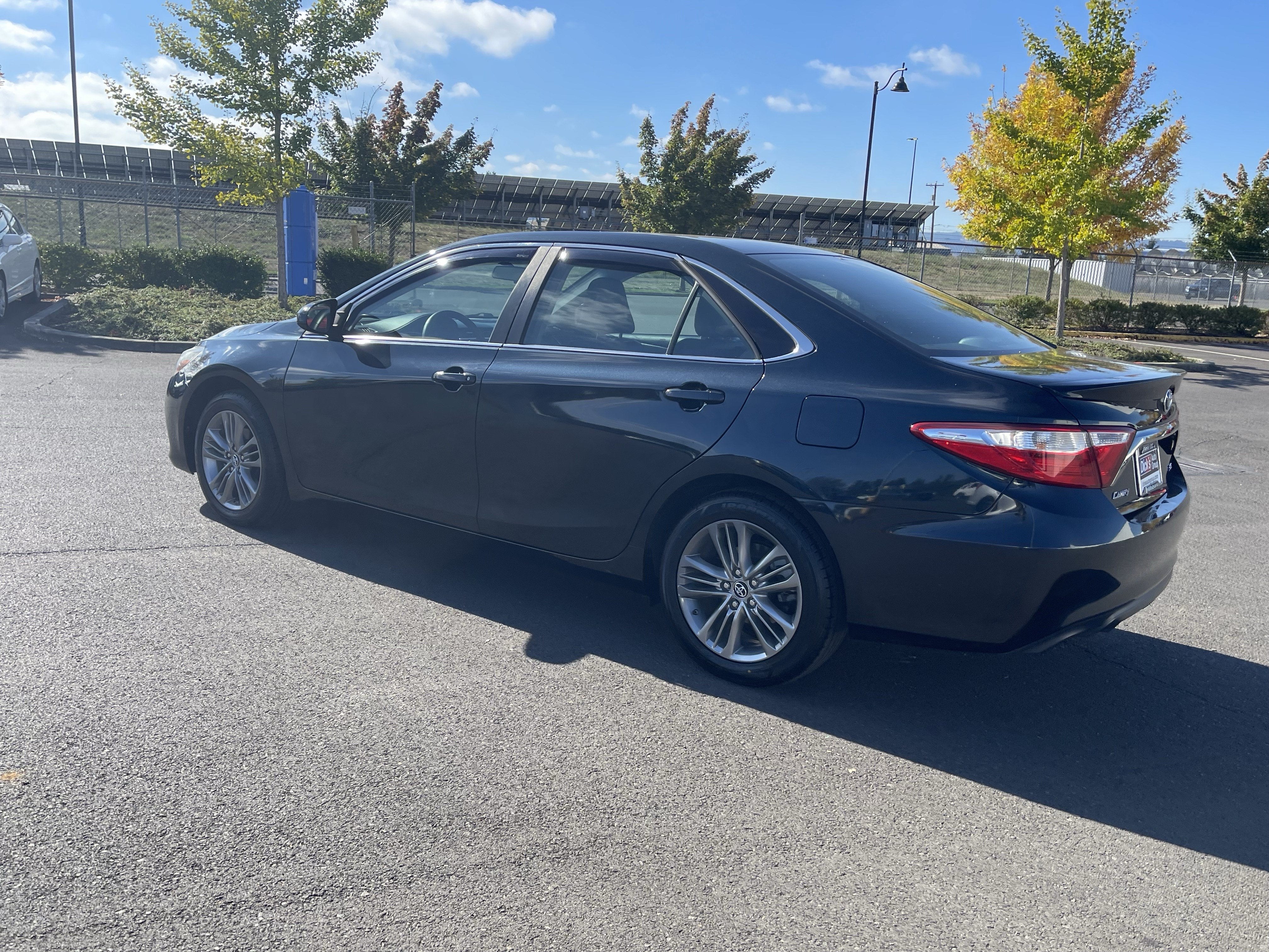 2016 Toyota Camry XLE