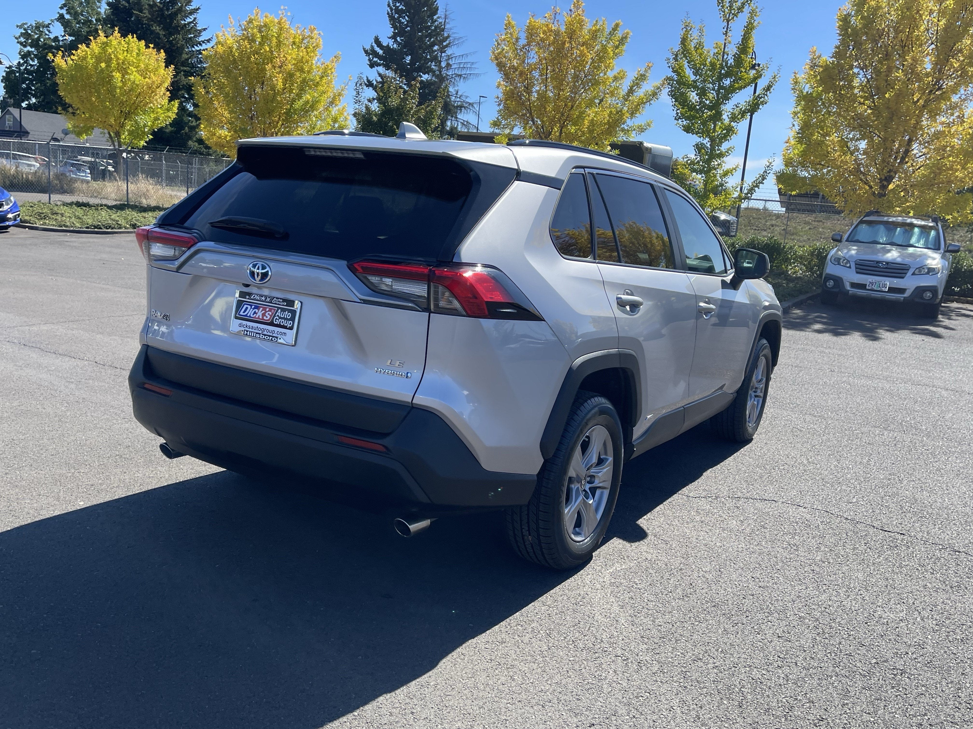 2023 Toyota RAV4 Hybrid LE