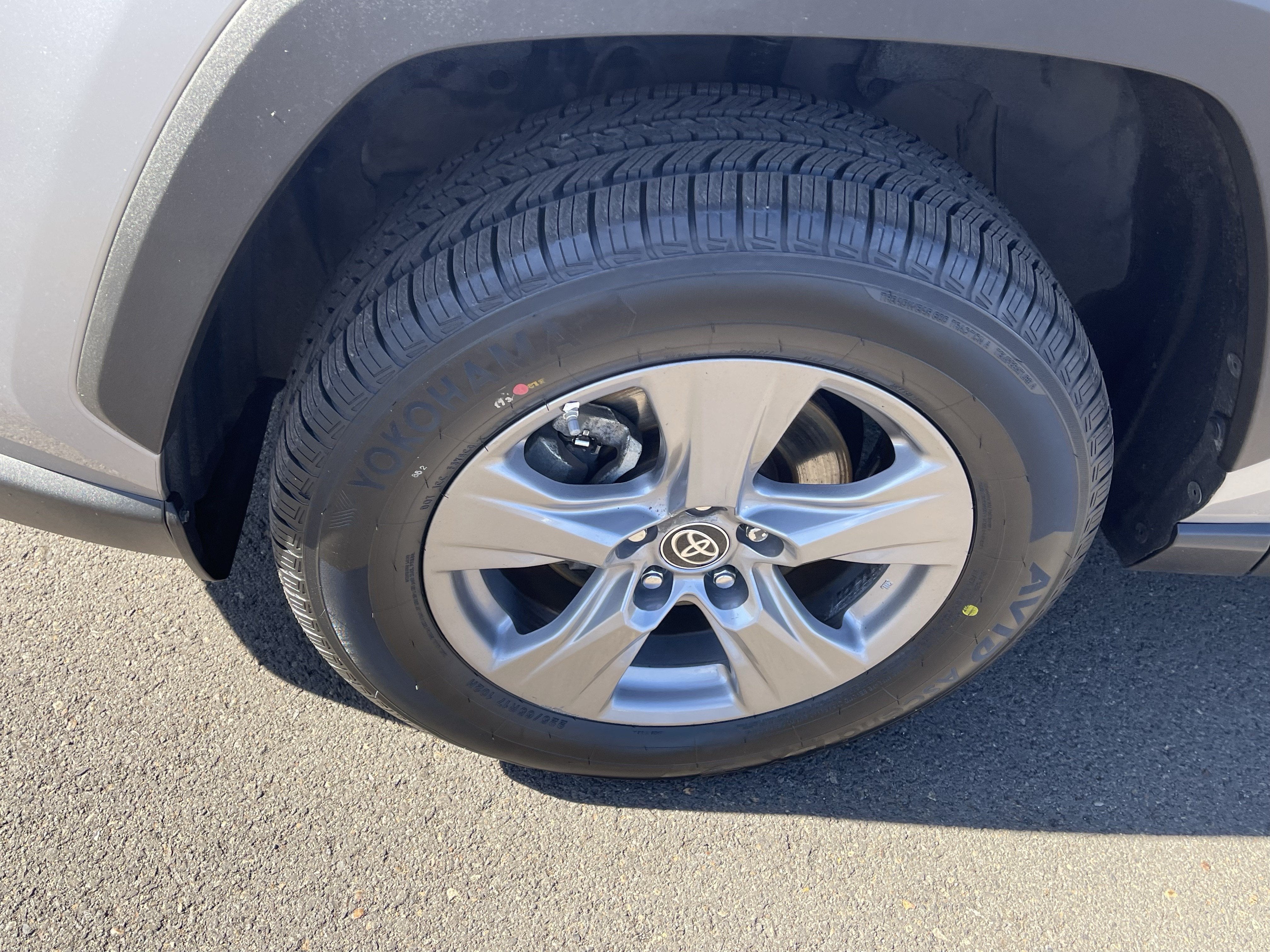 2023 Toyota RAV4 Hybrid LE