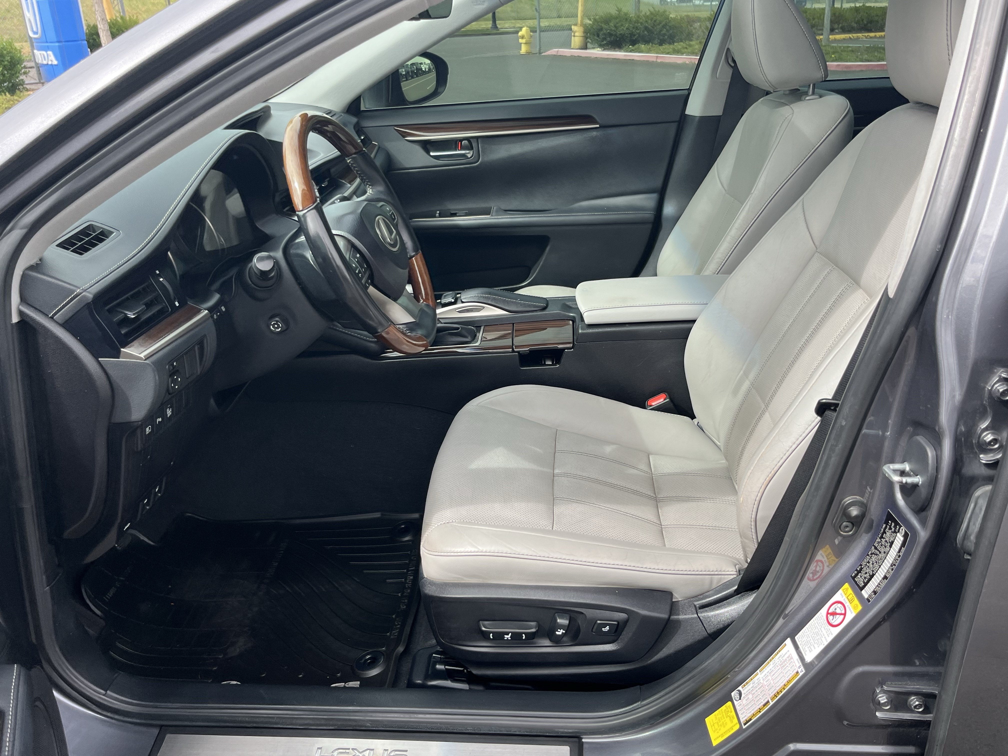 2016 Lexus ES 350 350