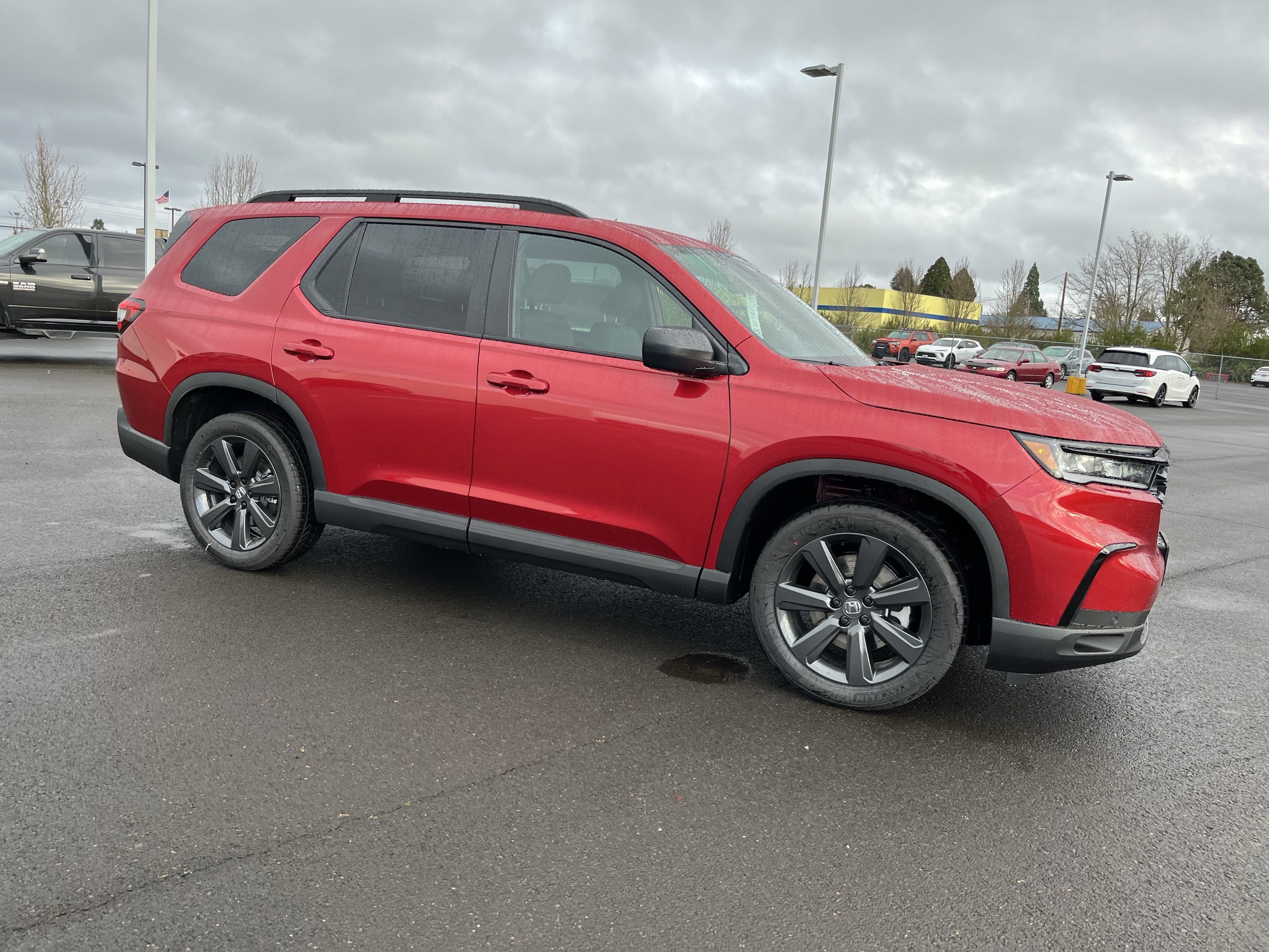 2025 Honda Pilot Sport