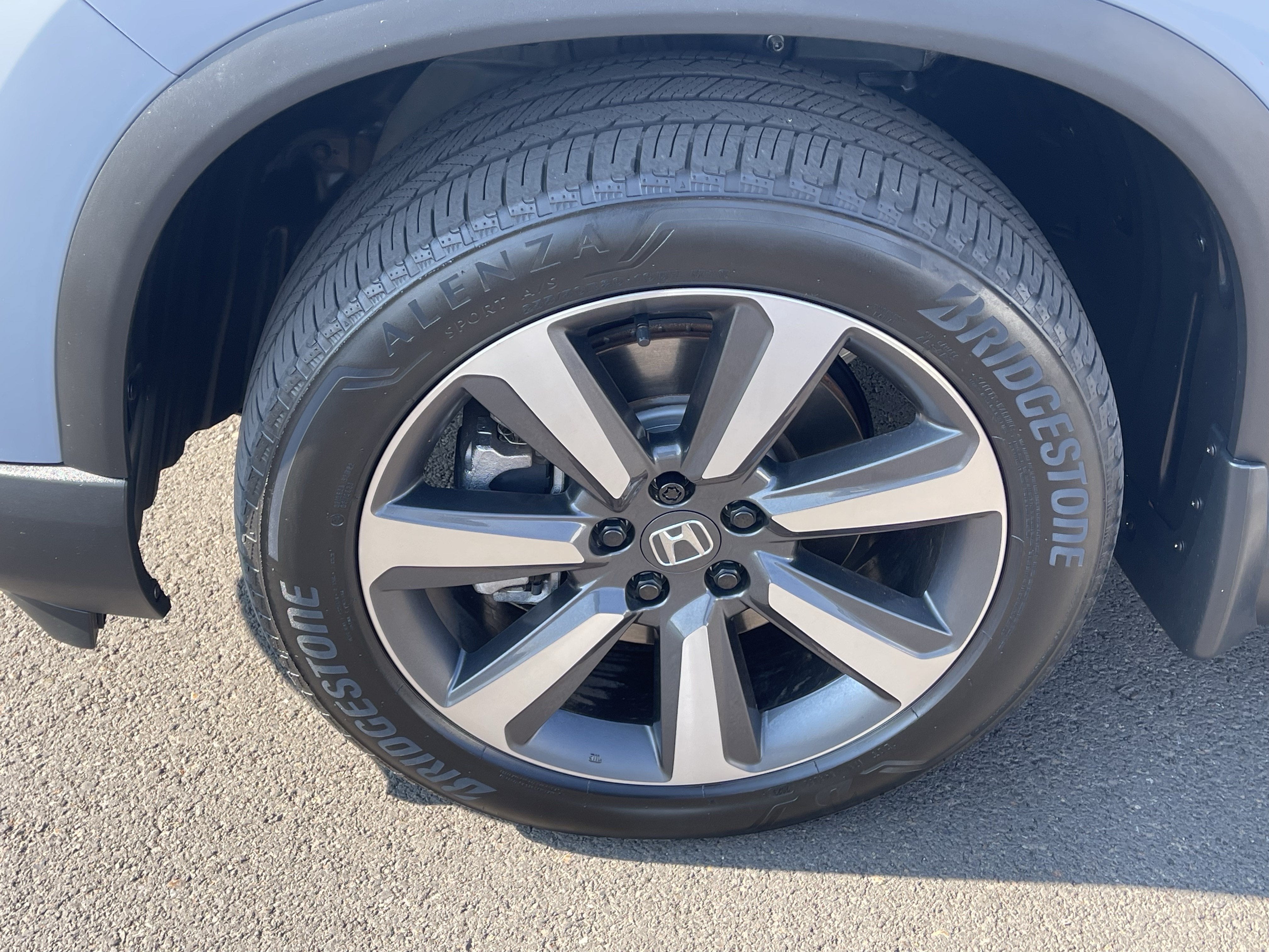 2023 Honda Pilot Touring