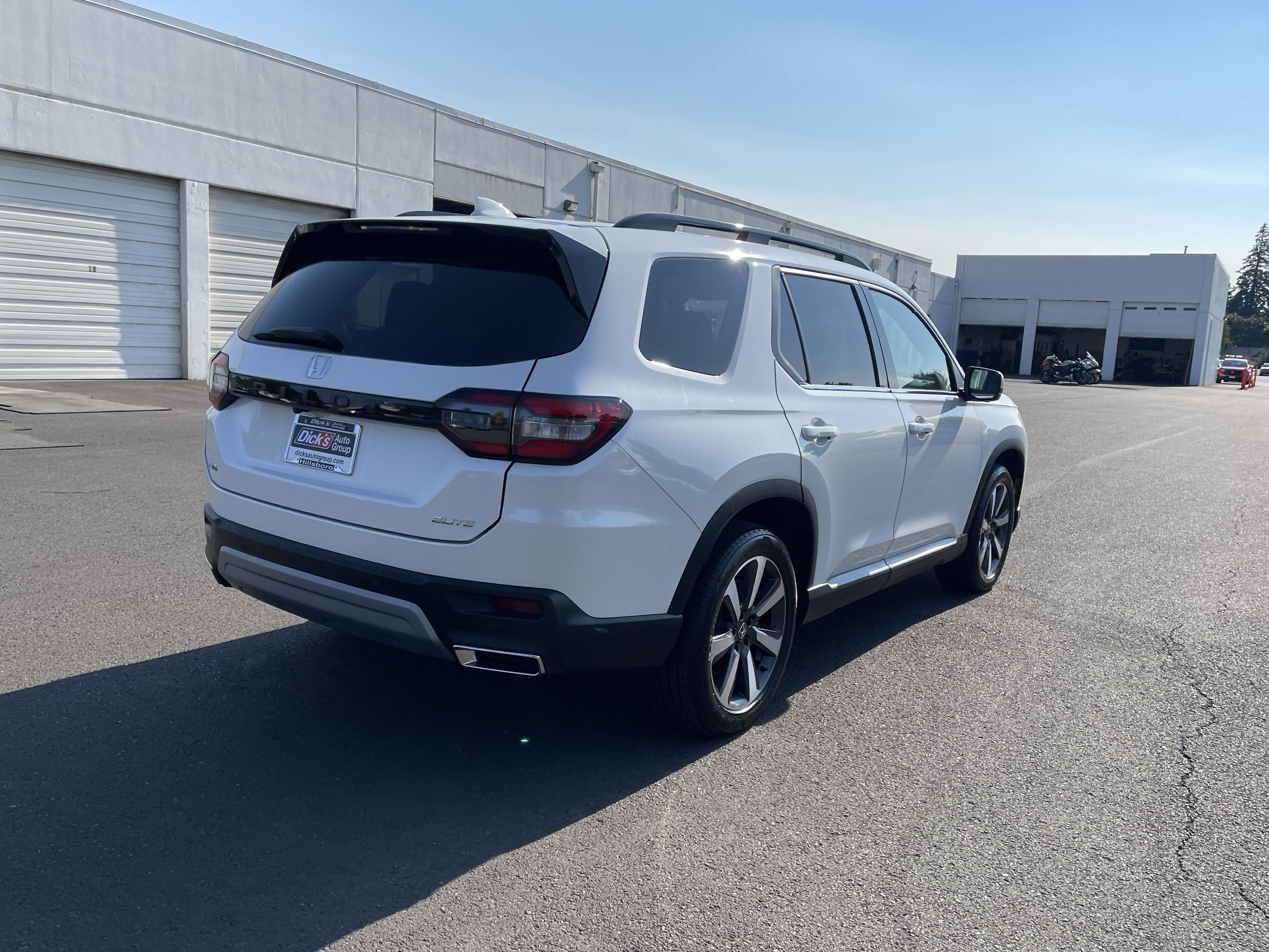 2025 Honda Pilot Elite
