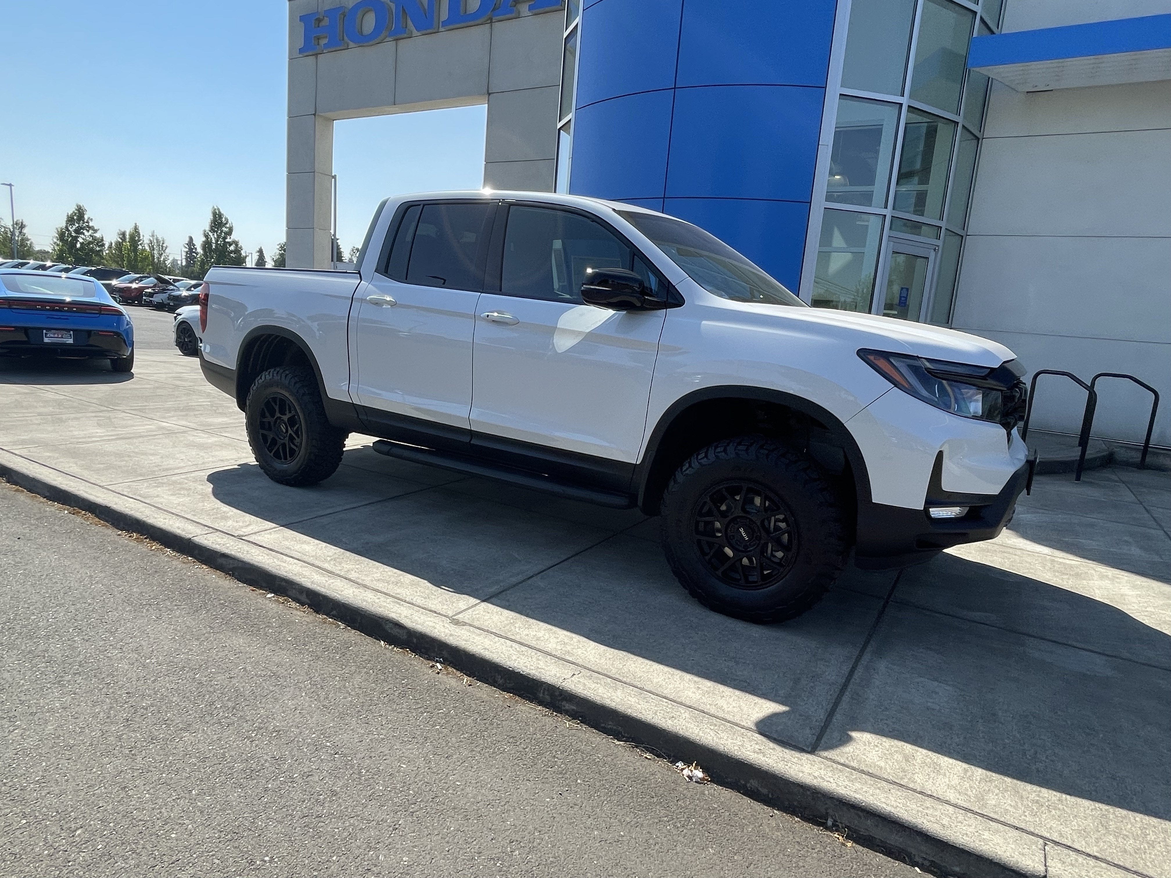 2026 Honda Ridgeline Black Edition