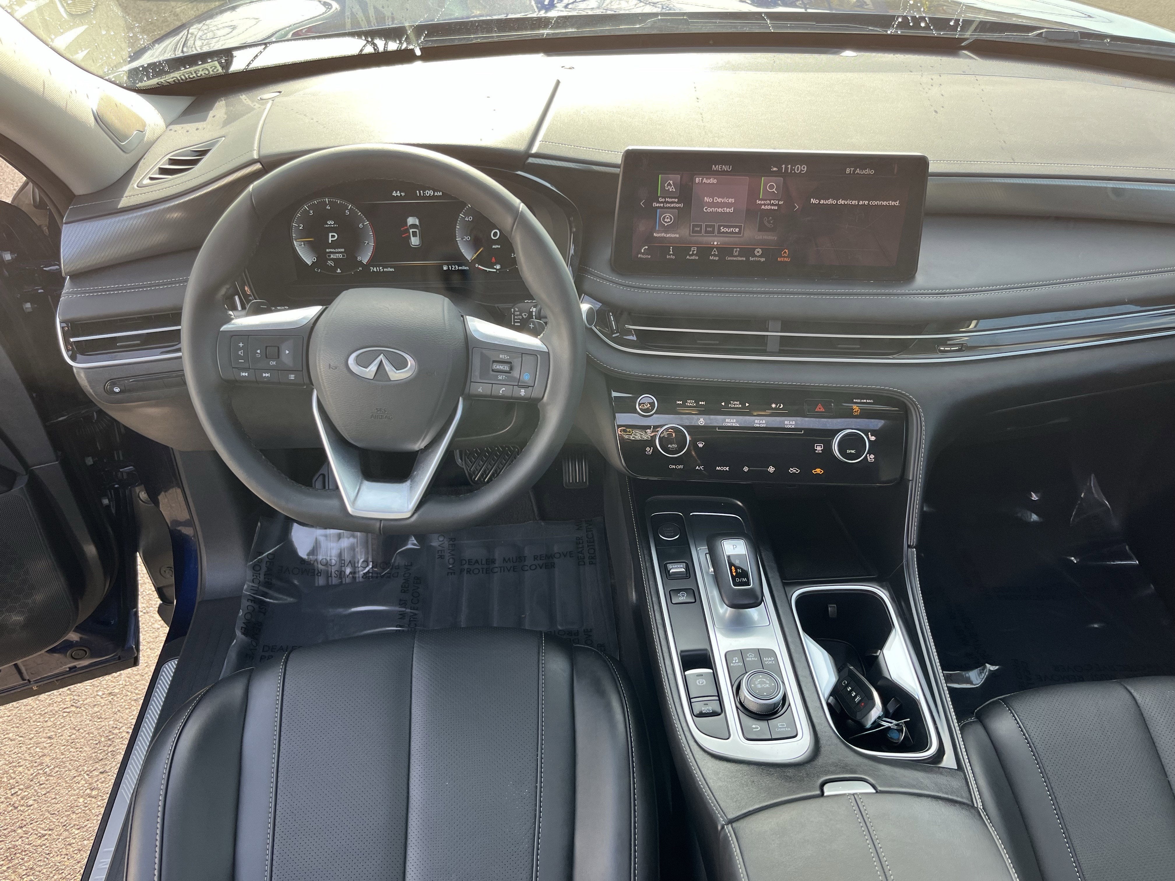 2025 INFINITI QX60 LUXE