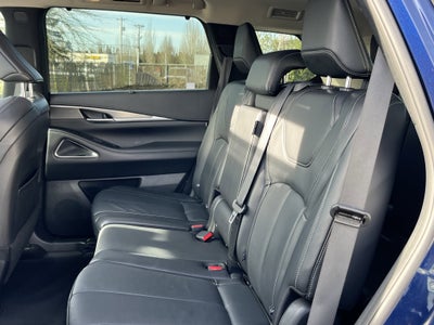 2025 INFINITI QX60 LUXE