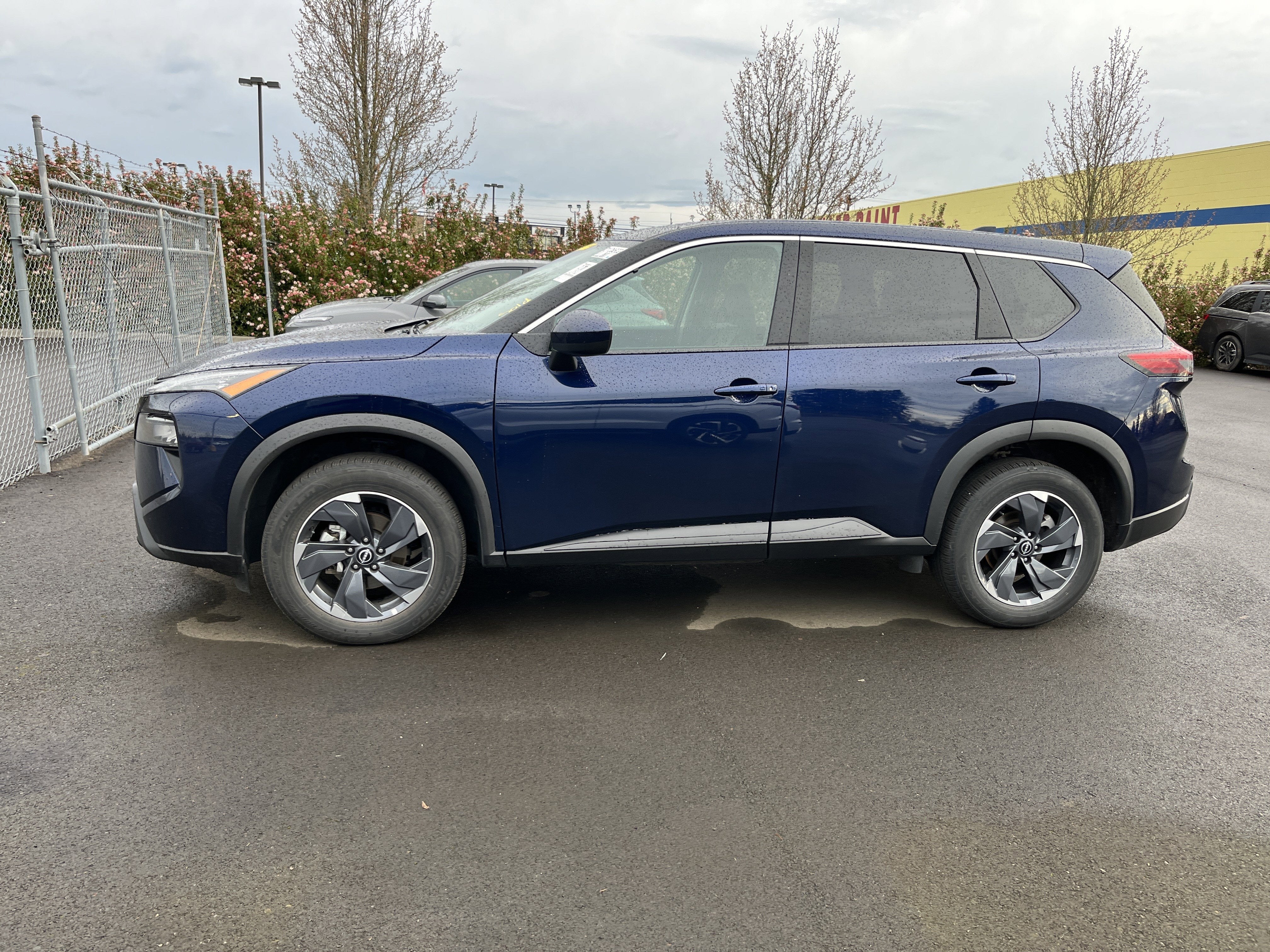 2025 Nissan Rogue SV