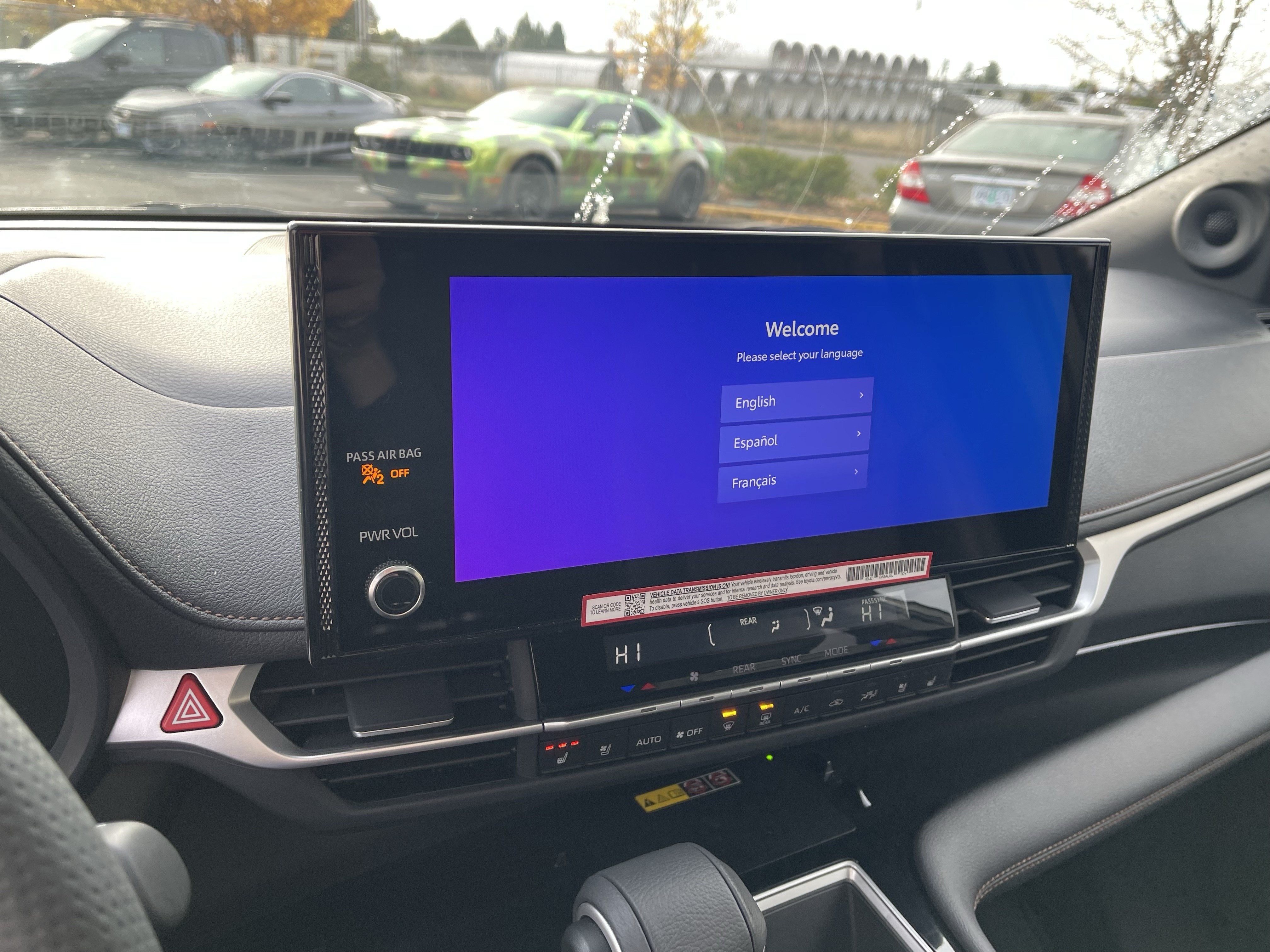 2025 Toyota Sienna Platinum