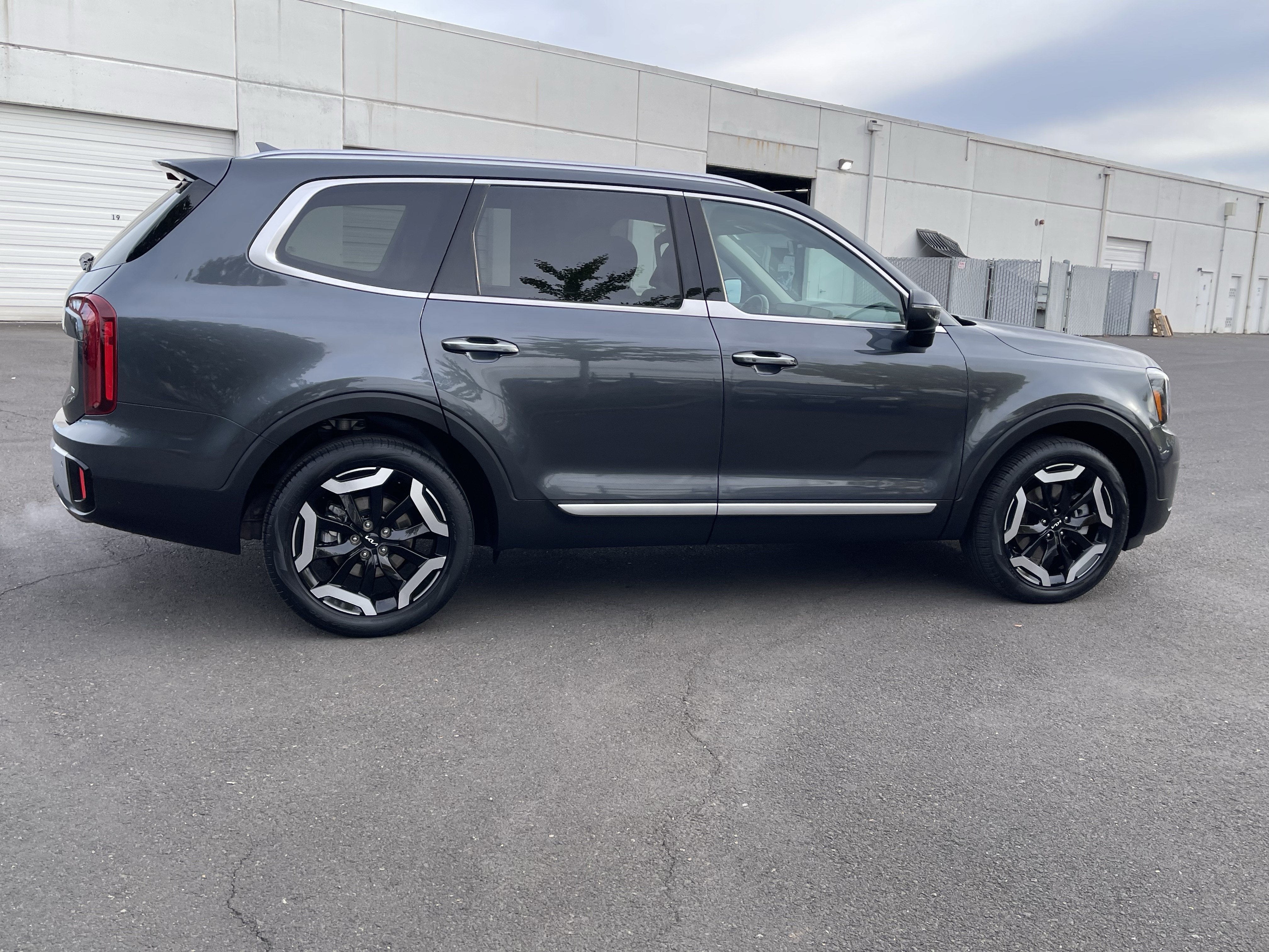 2024 Kia Telluride S