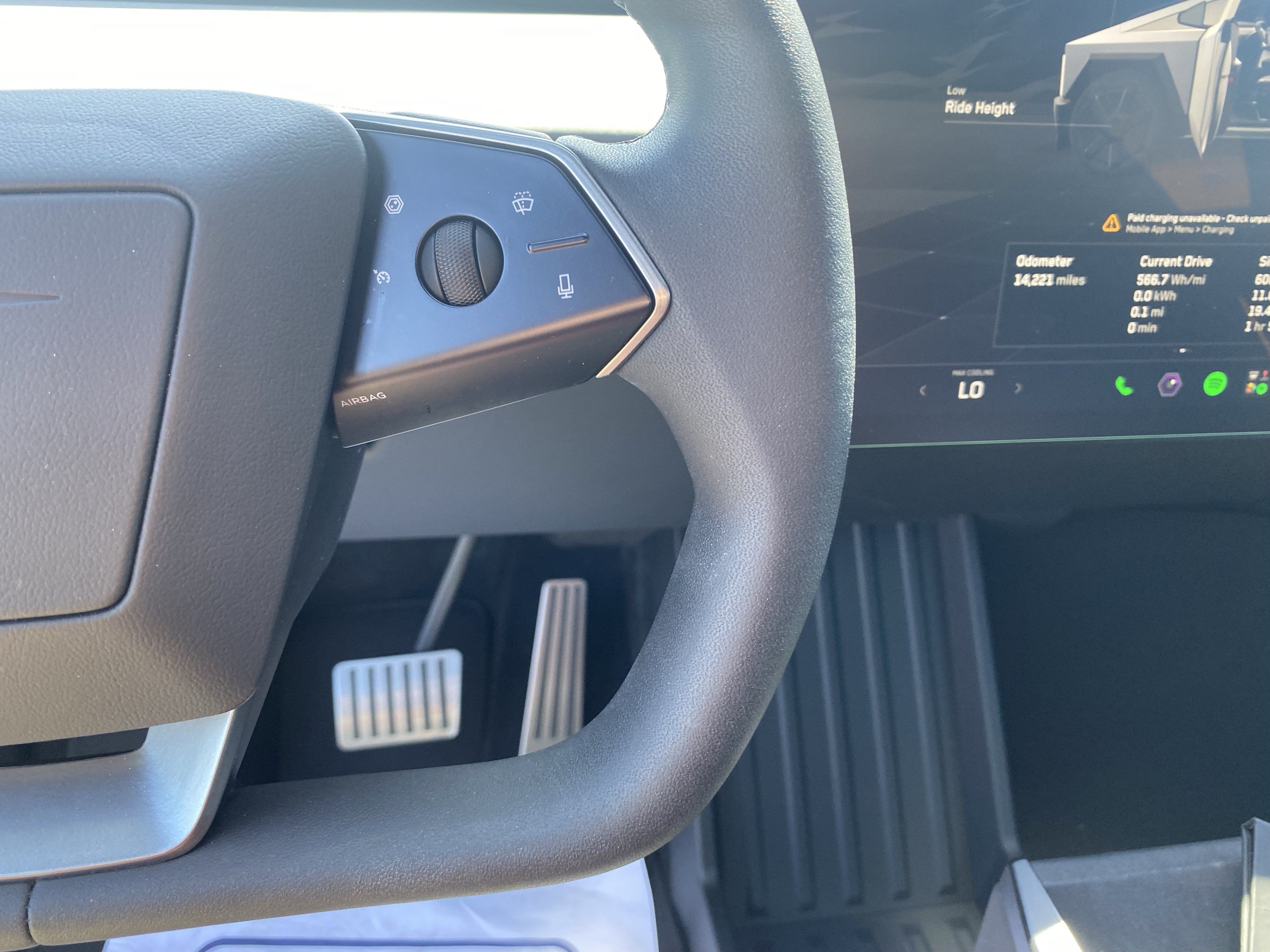 2024 Tesla Cybertruck Base