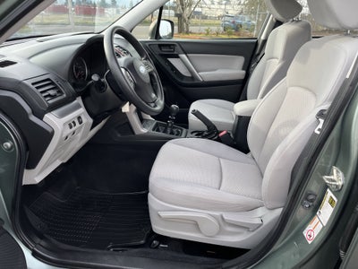 2014 Subaru Forester 2.5i