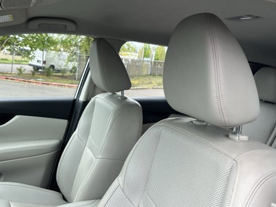 2022 Nissan Rogue Sport SL