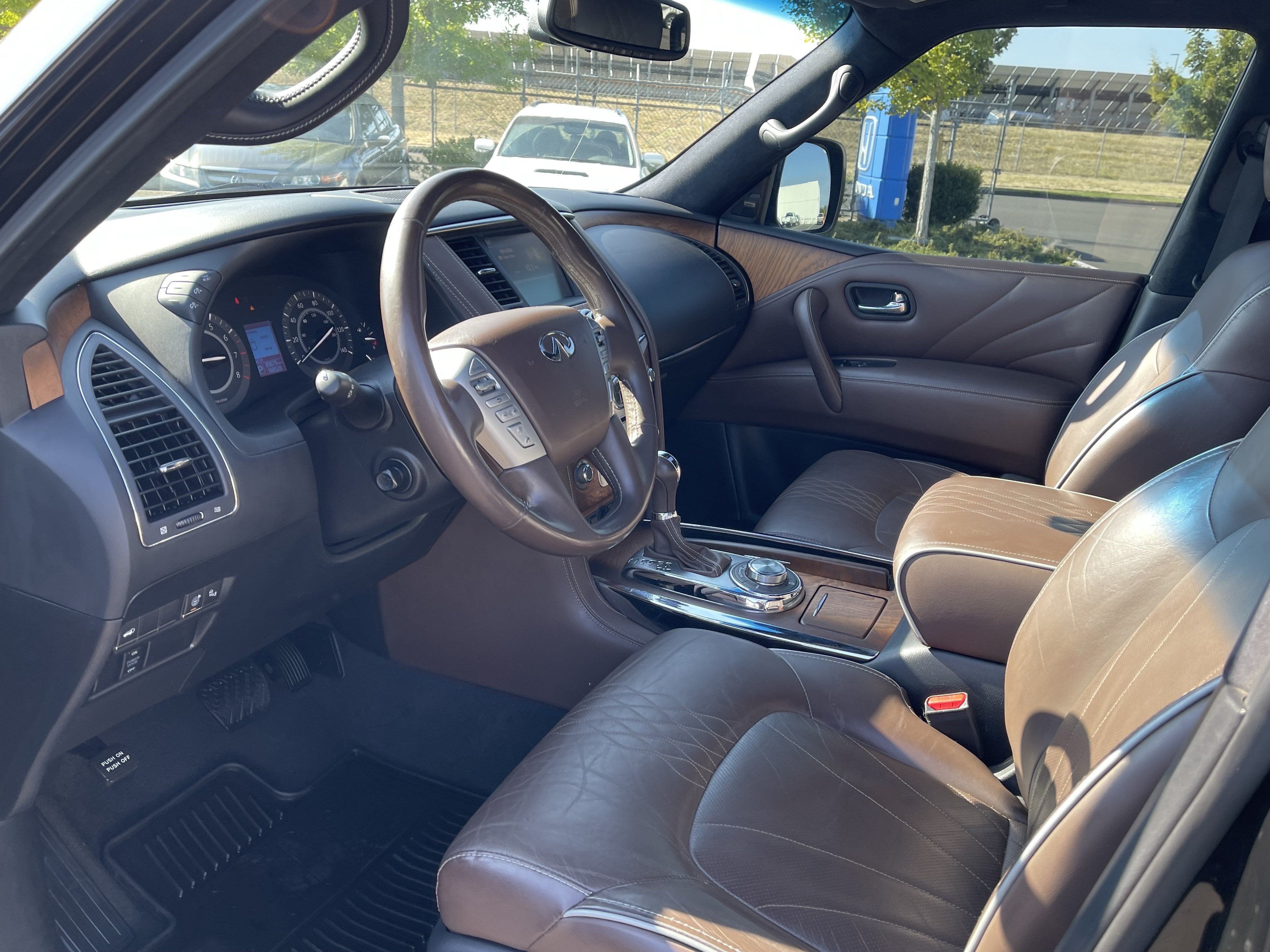 2016 INFINITI QX80 Limited