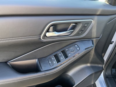 2025 Nissan Rogue Platinum