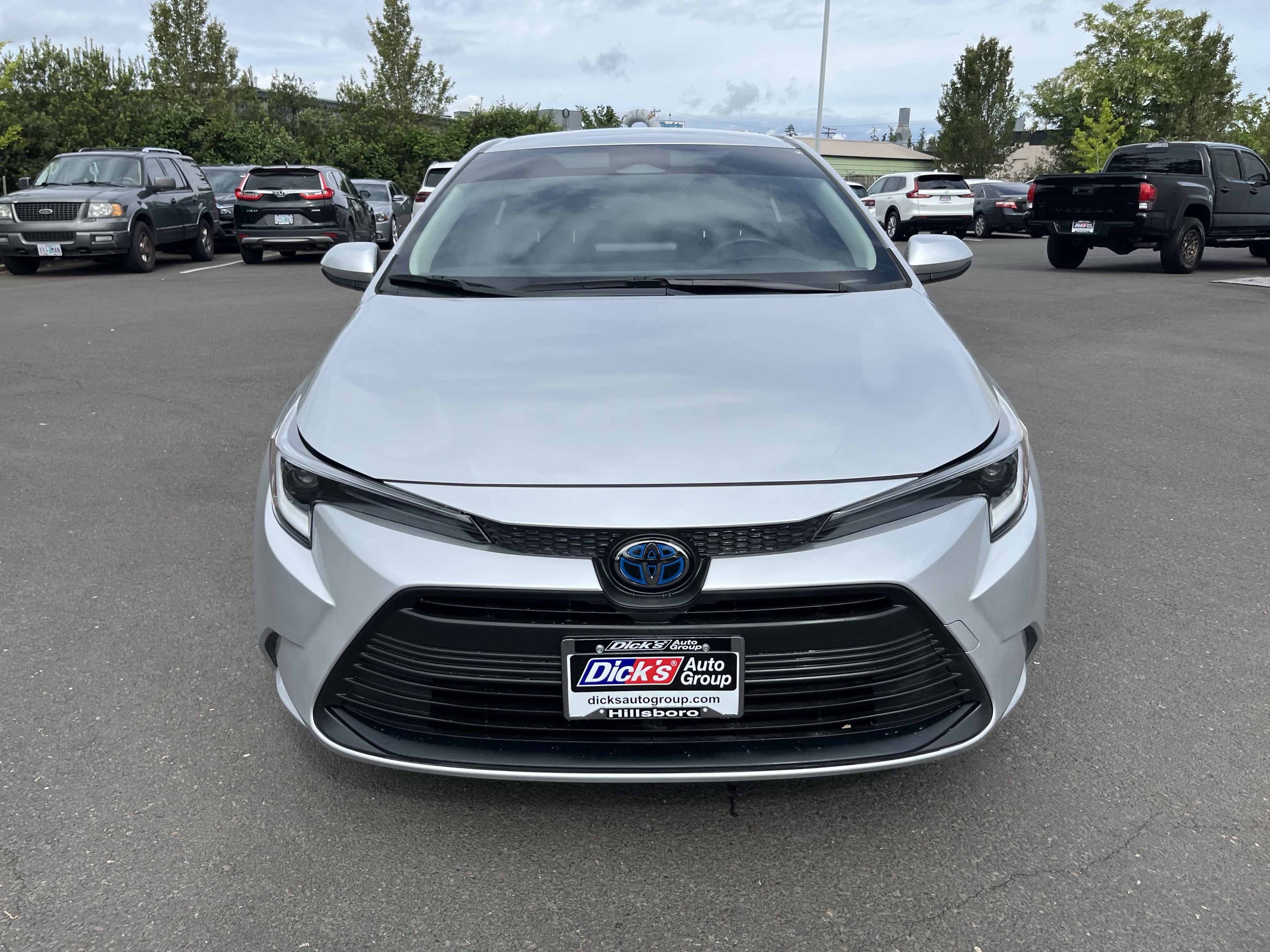 2024 Toyota Corolla Hybrid LE