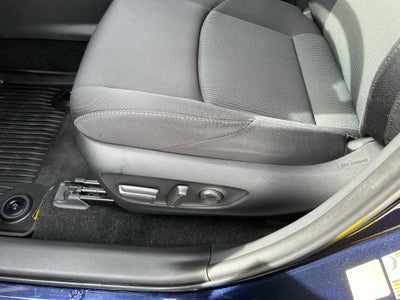 2024 Toyota Venza LE