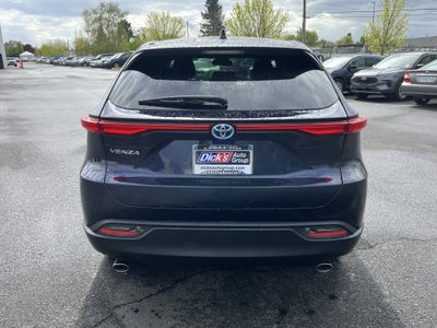 2024 Toyota Venza LE