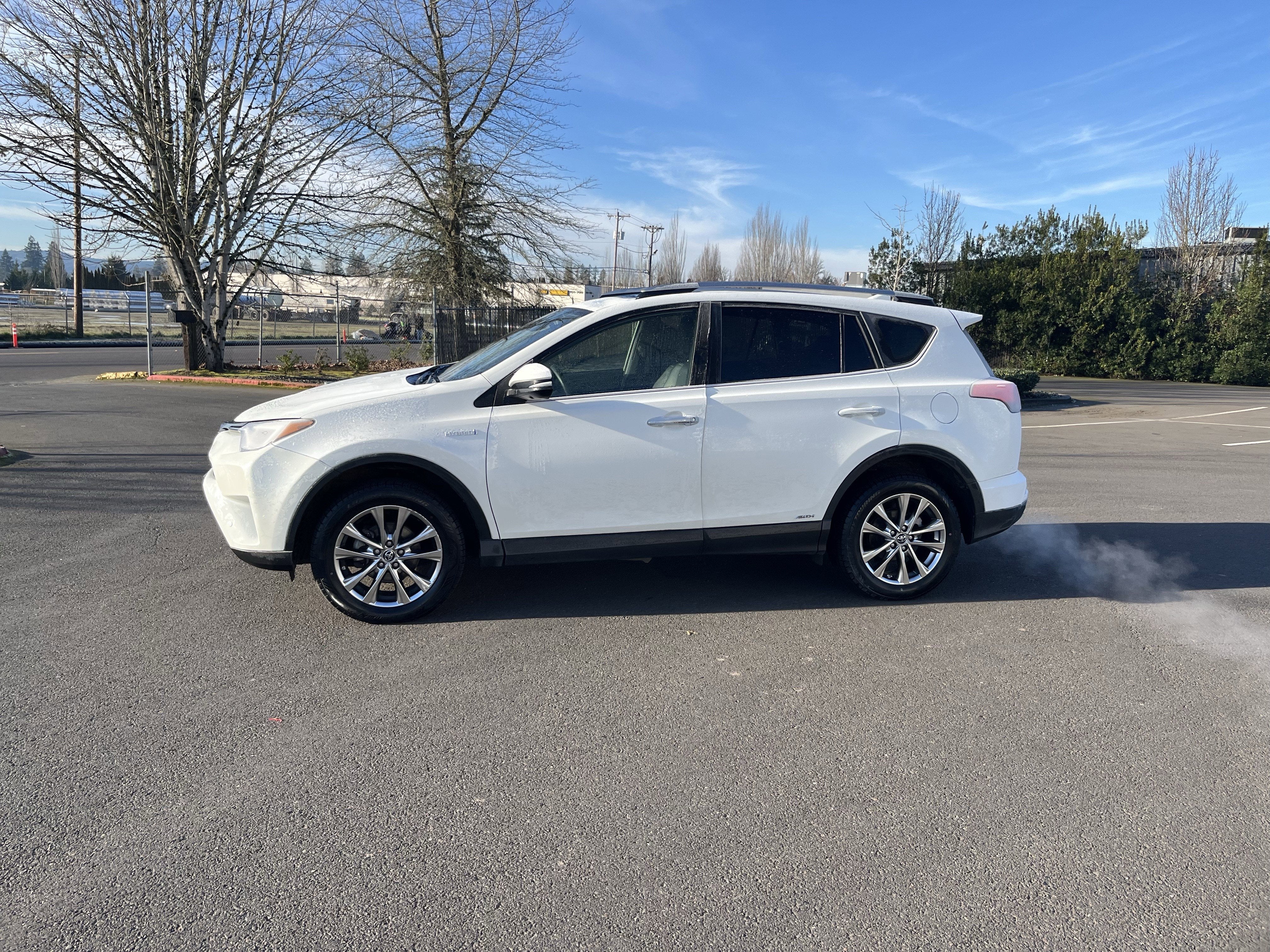 2017 Toyota RAV4 Hybrid Limited