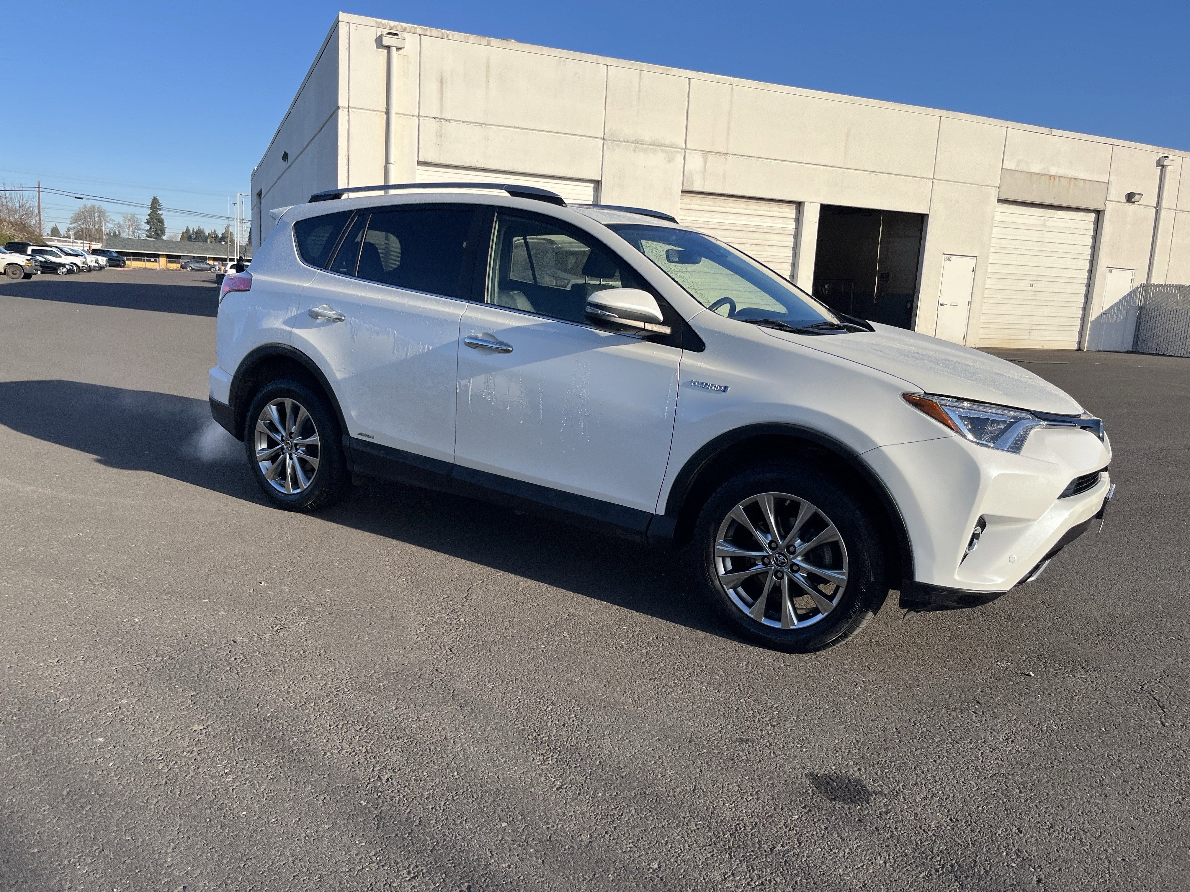 2017 Toyota RAV4 Hybrid Limited